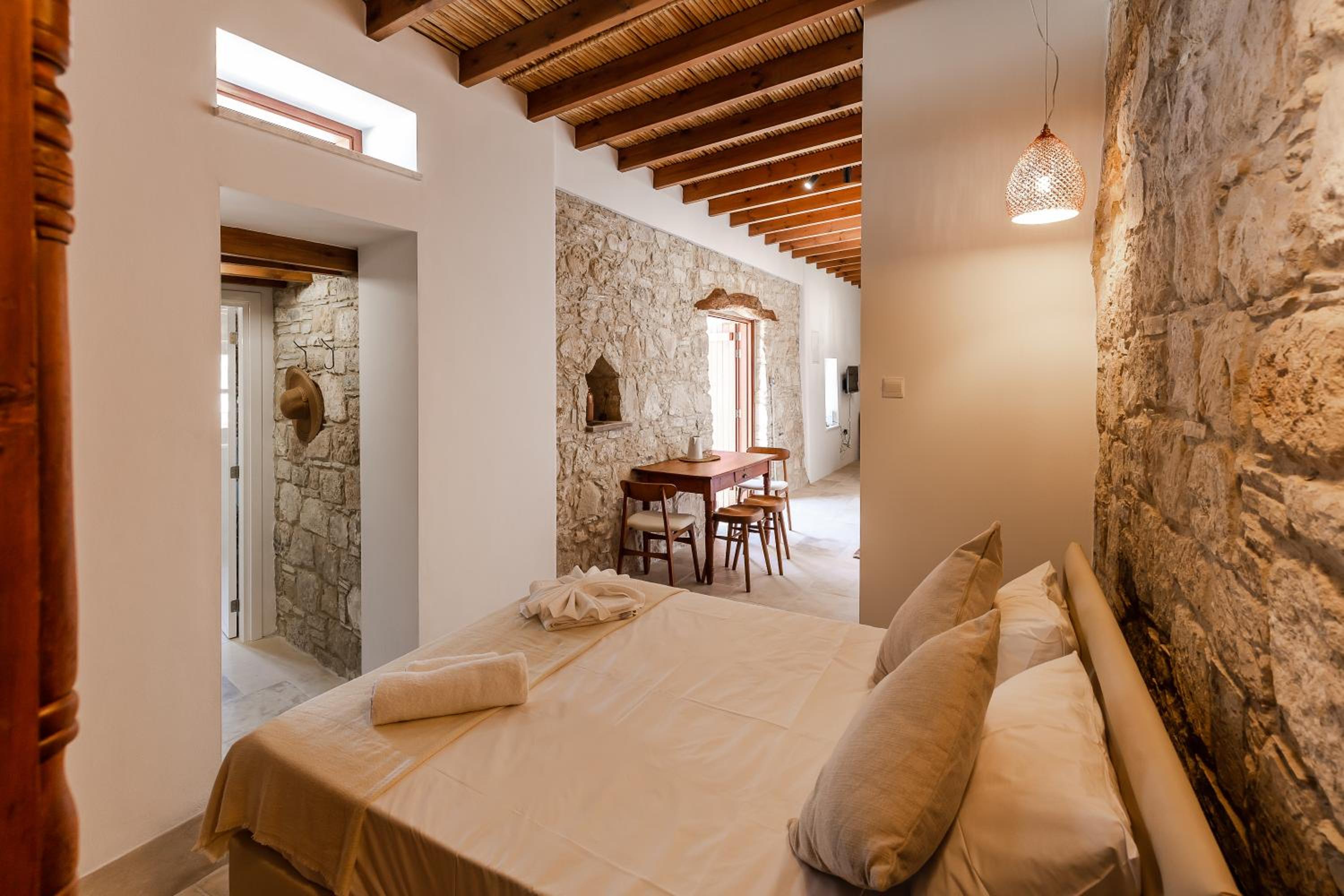 The calopes suites