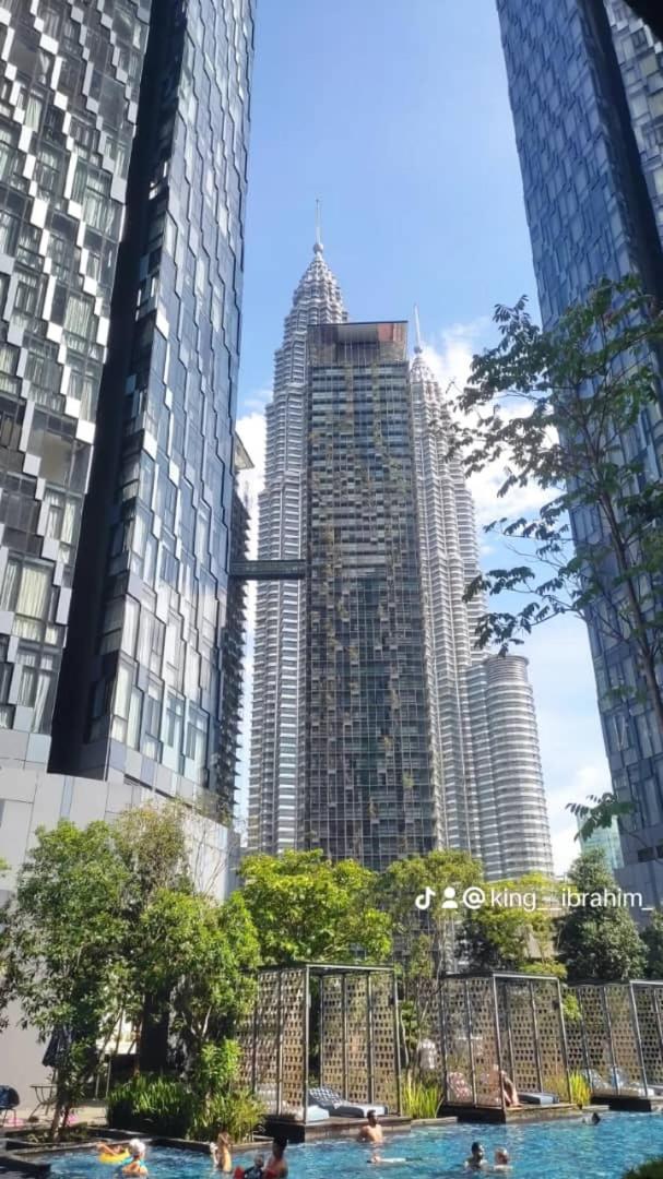 Holiday Suites Star Residences