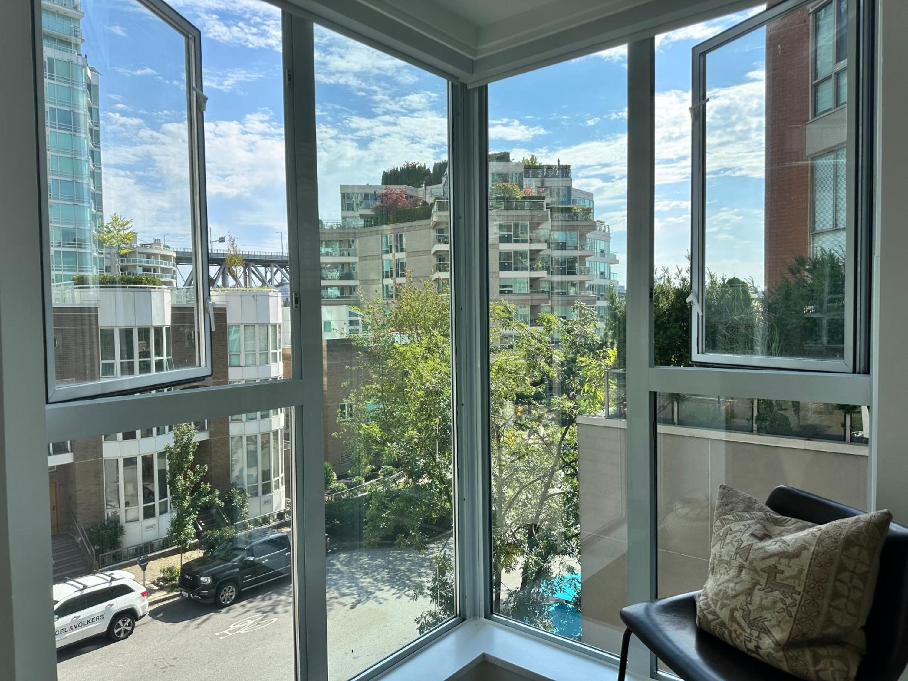 Penthouses of Beach Ave