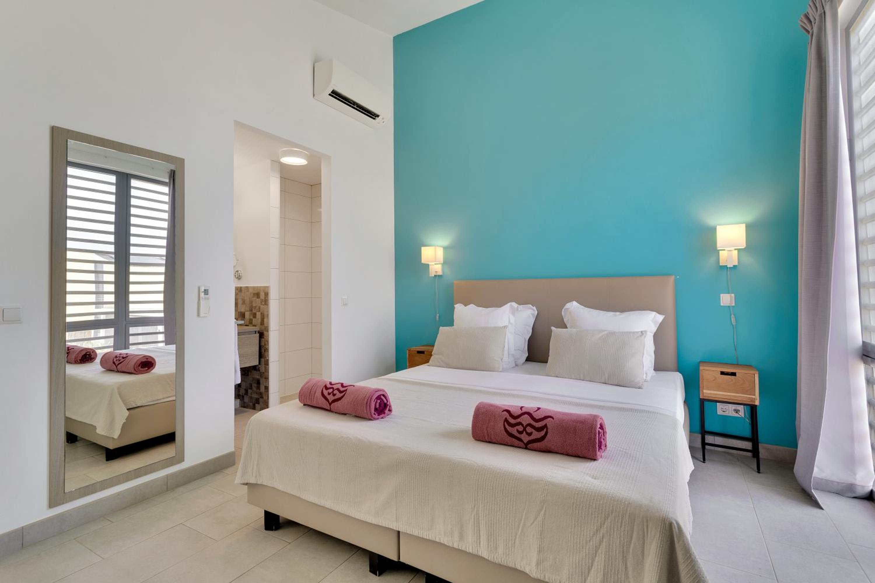 Delfins Beach Resort Bonaire, Tapestry Collection by Hilton