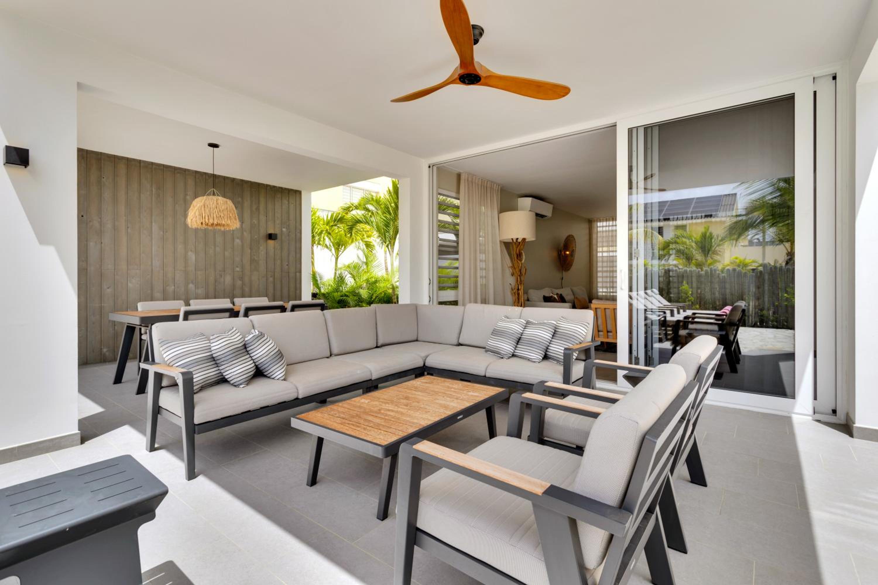 Delfins Beach Resort Bonaire, Tapestry Collection by Hilton