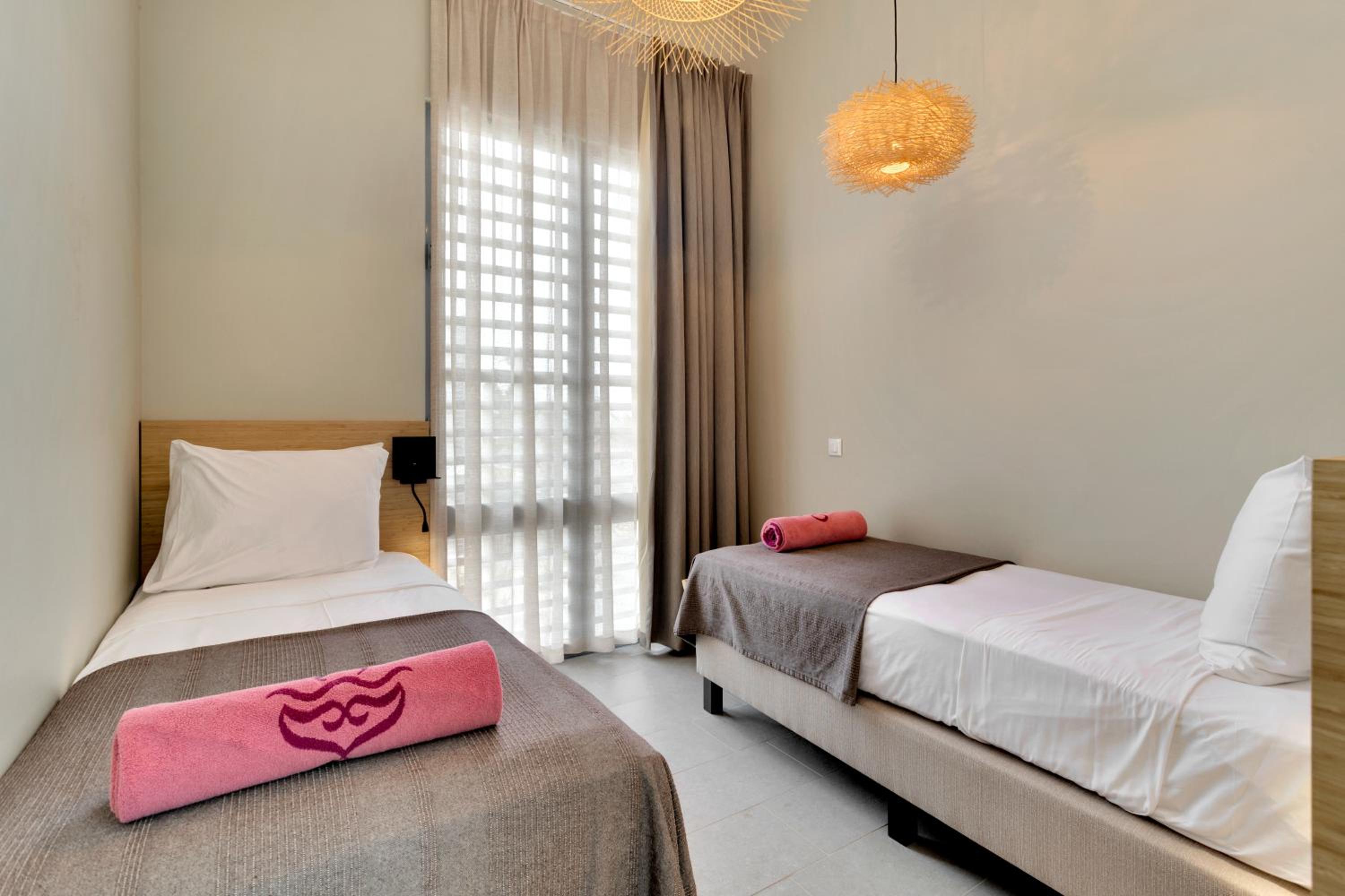 Delfins Beach Resort Bonaire, Tapestry Collection by Hilton
