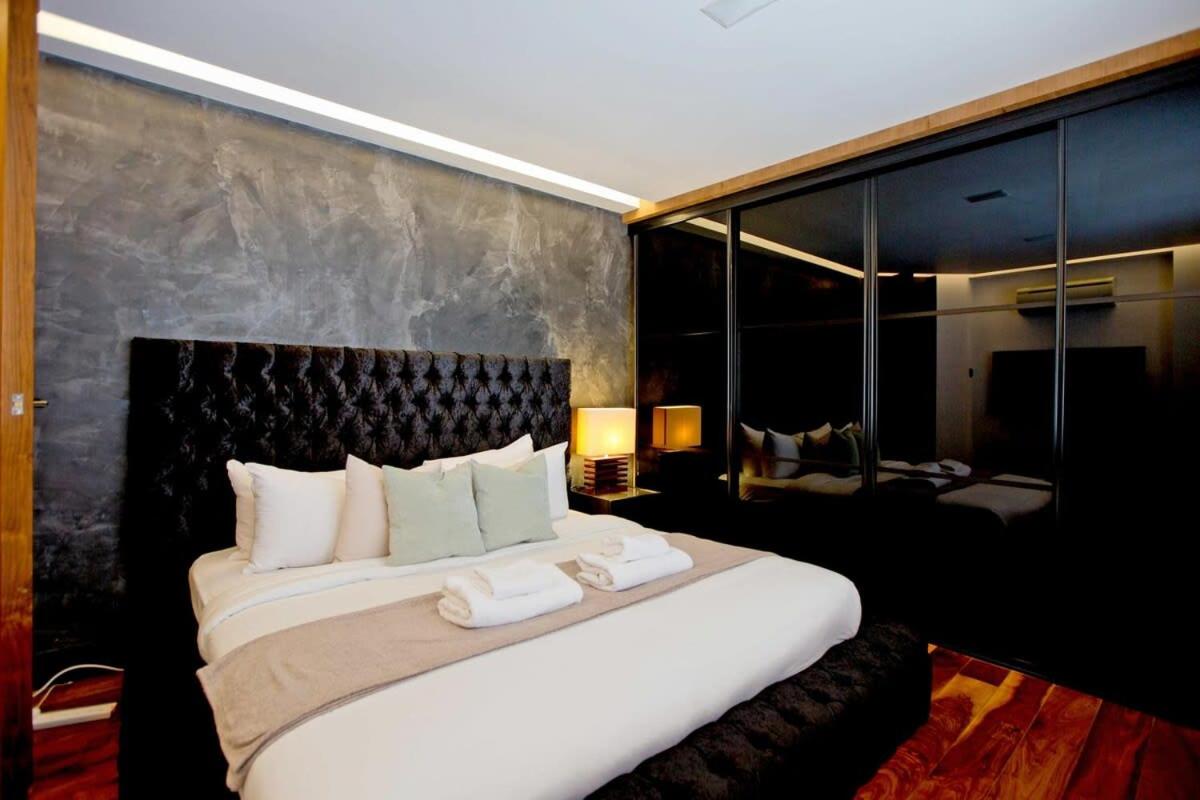 Luxury 2 Bed Knightsbridge Flat