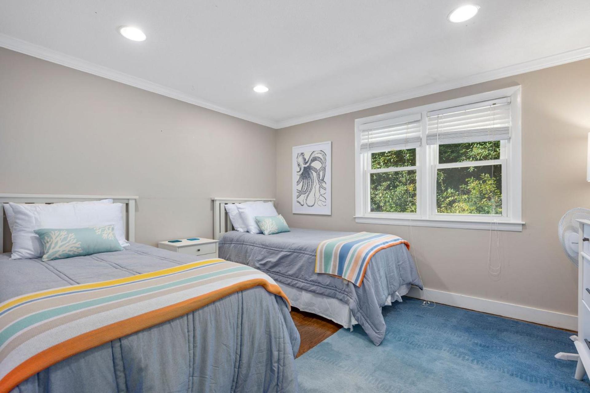 Cape Cod Retreat: A/C, WiFi Pet Friendly view 5