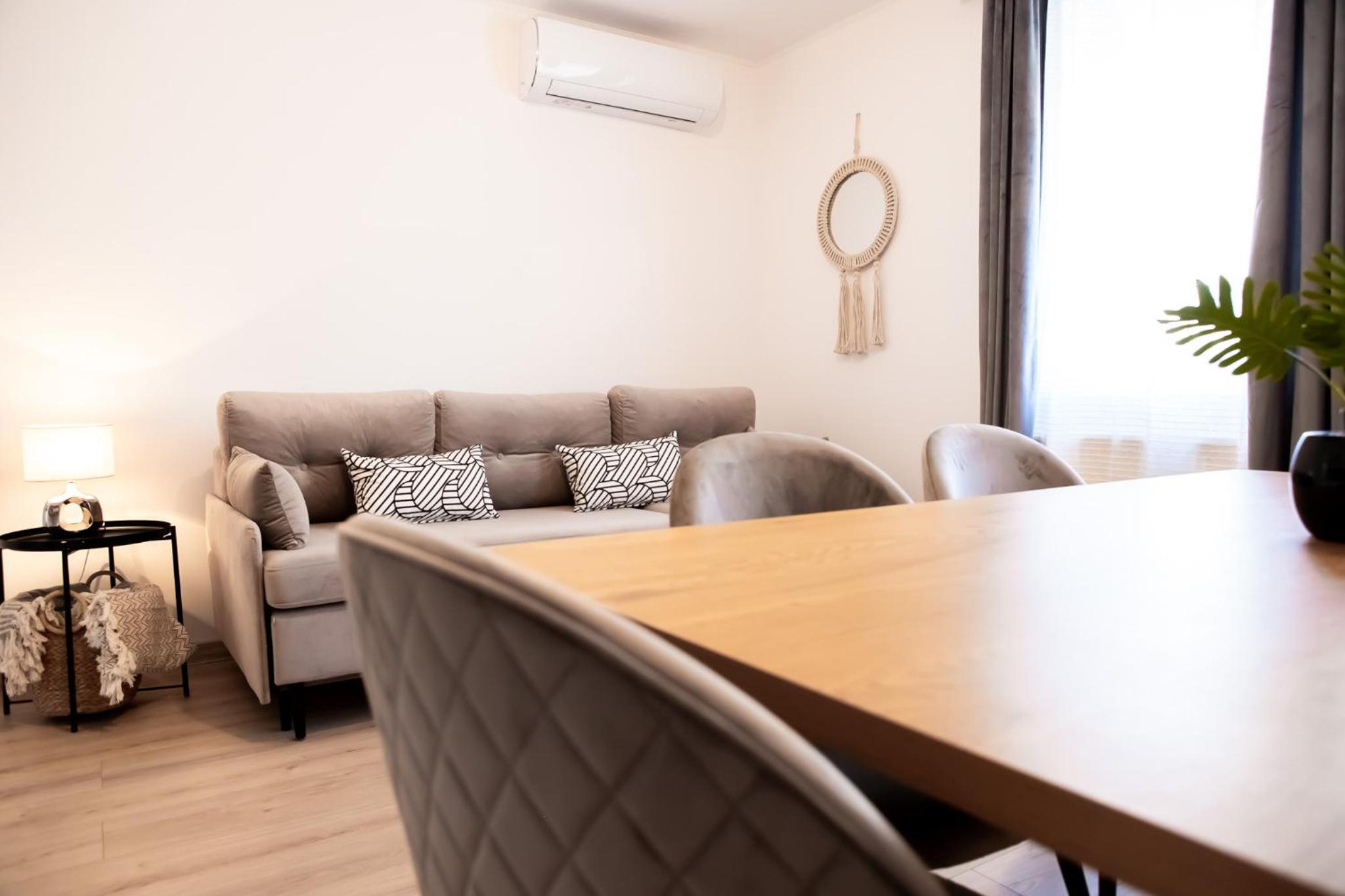 Major Apartmanház