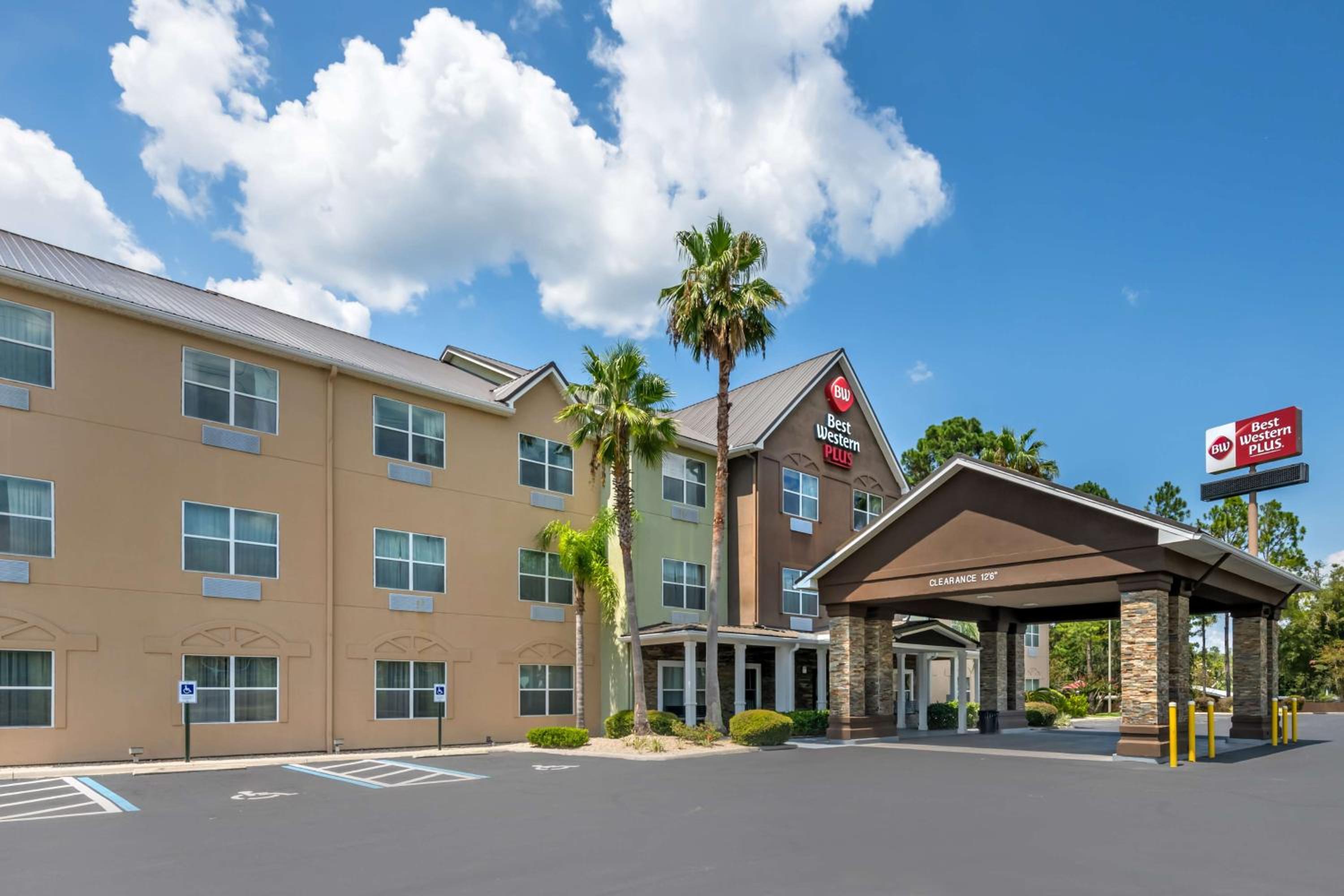 Lake City Vacations - Best Western Plus Lake City - Property Image 1