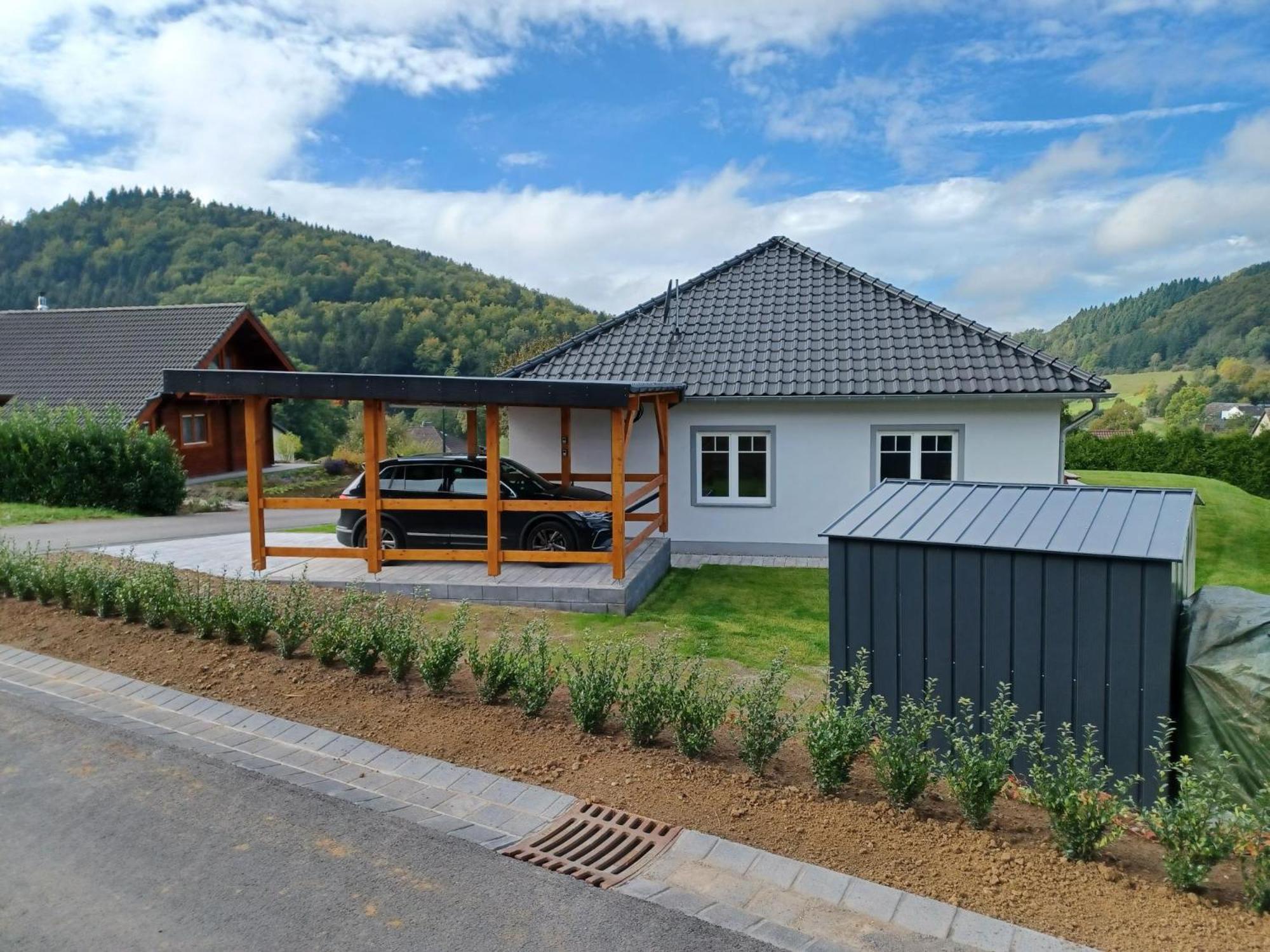 Ferienhaus am Berg