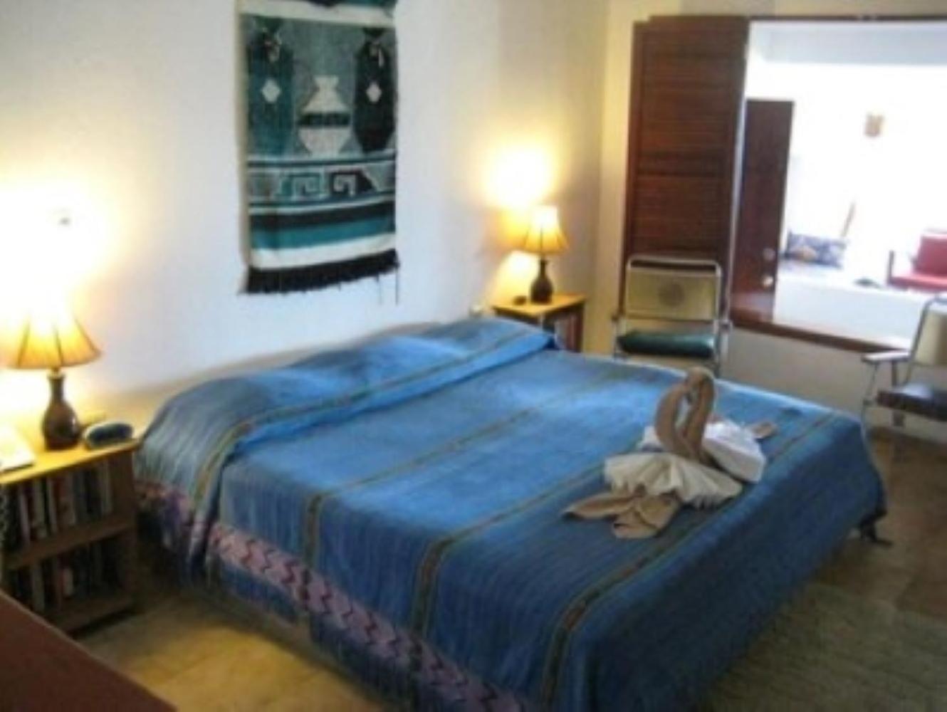 La Mirage #4, Half Moon Bay, Akumal view 2