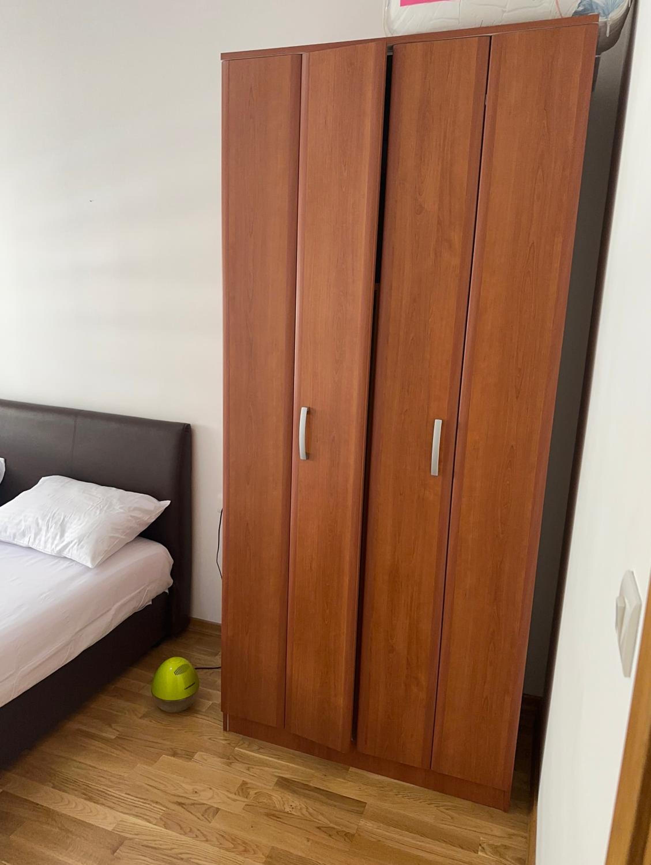 Viktor Apartman