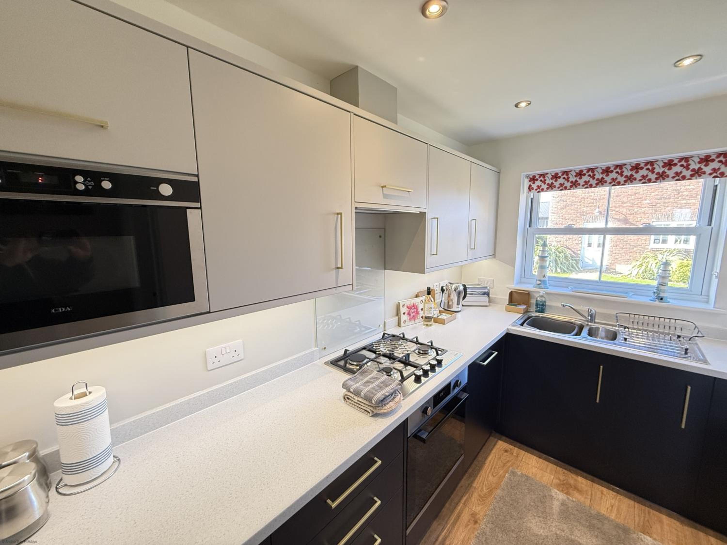 Beachside Cottage - Part of the The Bay Filey Holiday Village with pool, gym and direct beach access, pub, restaurant, tennis and meadows walks