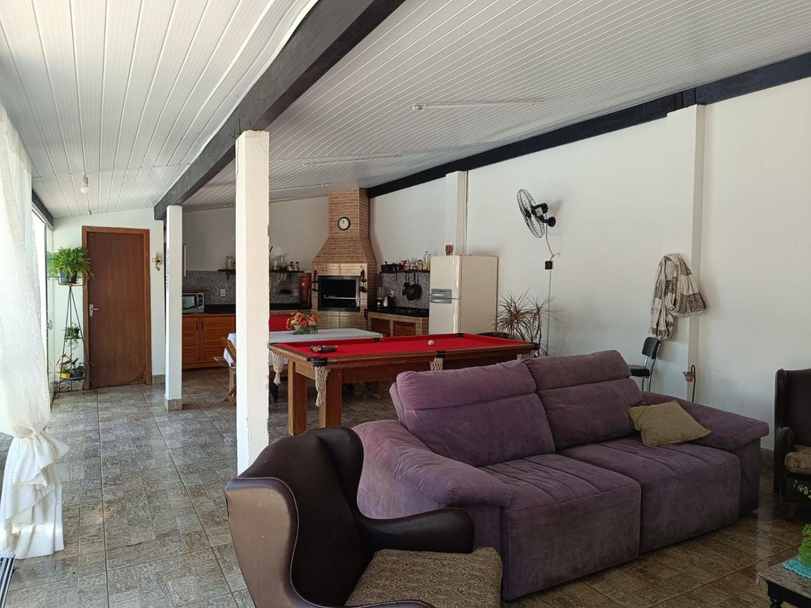Casa com piscina Ingleses 0172