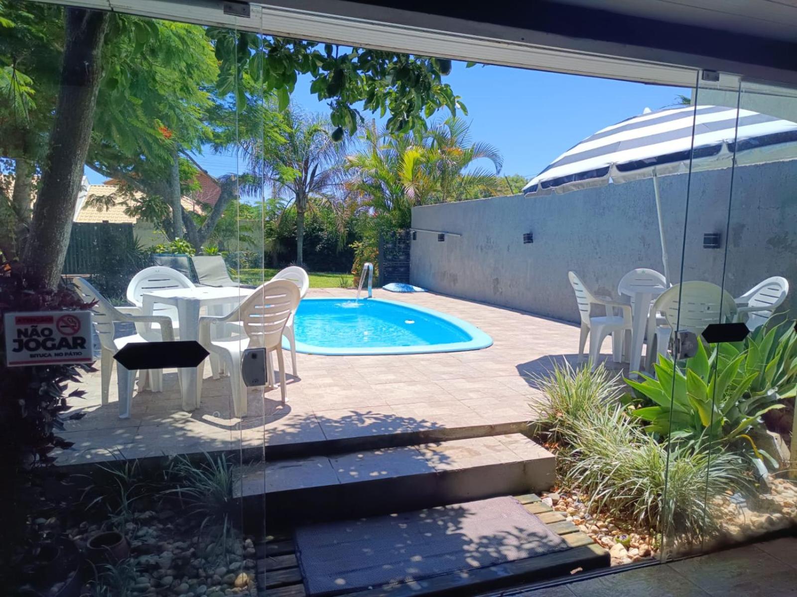 Casa com piscina Ingleses 0172