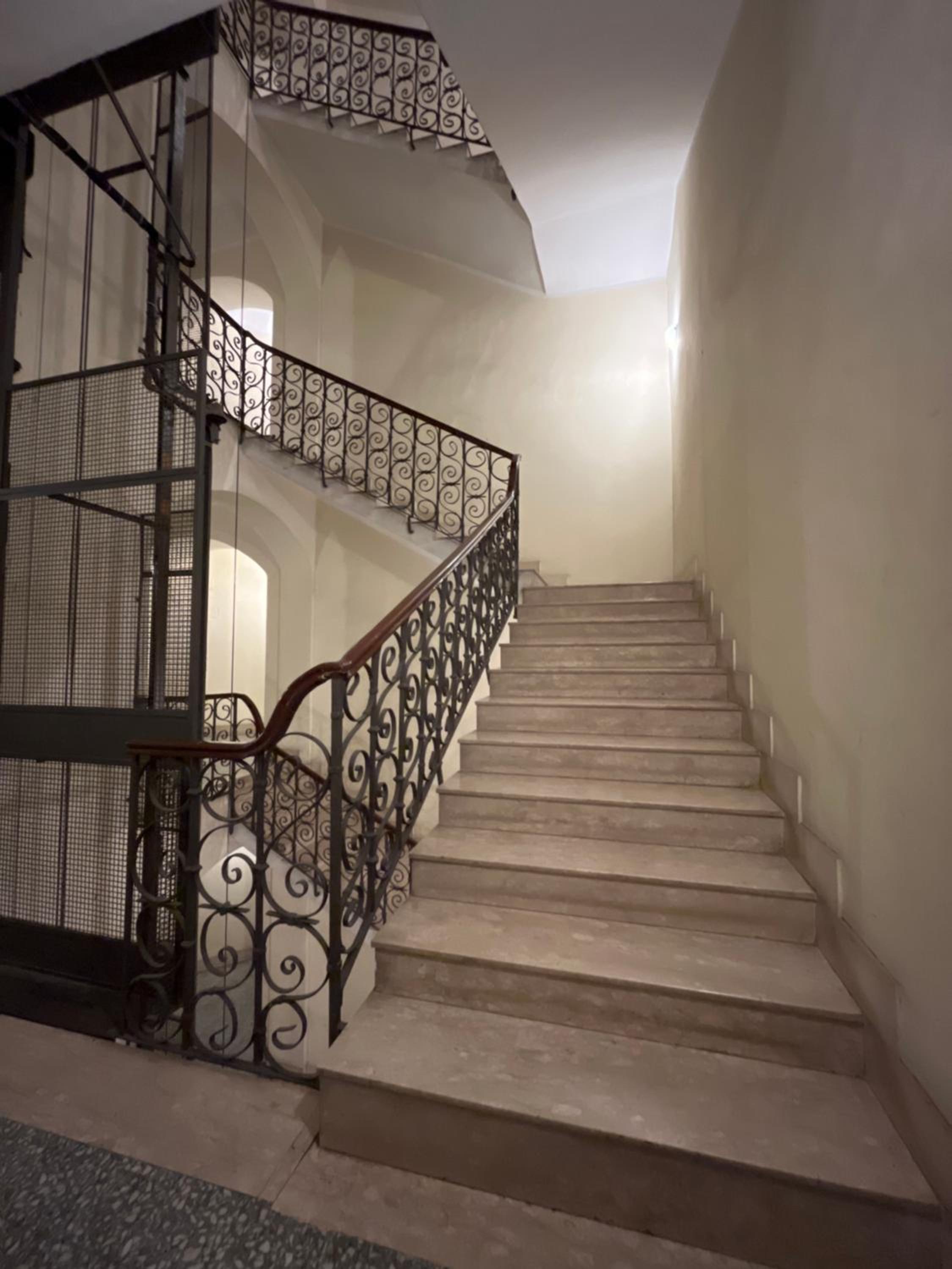 Tiburtino Apartment