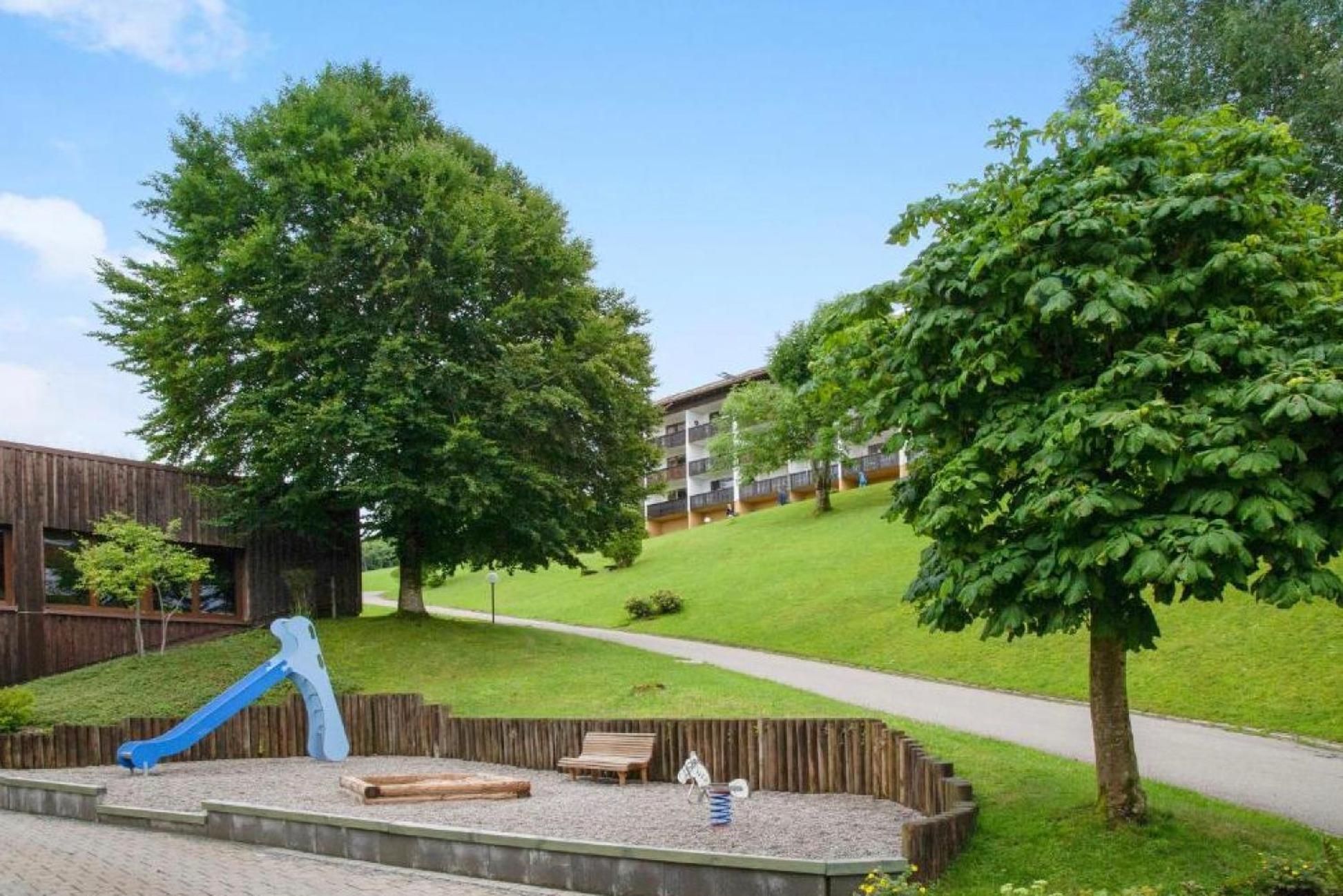 Familienauszeit mit Indoorpool, Sauna, Netflix, Disney, Homeoffice 50-100 MBit Internet inkl Bettwäsche Handtücher Reinigung