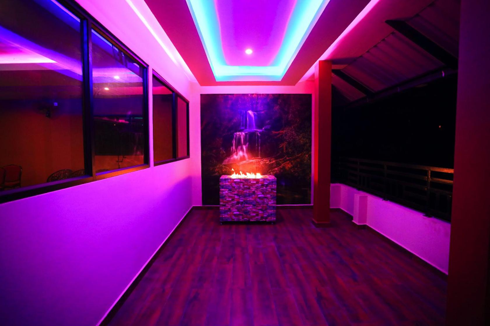 Hillsidecreek Homestay