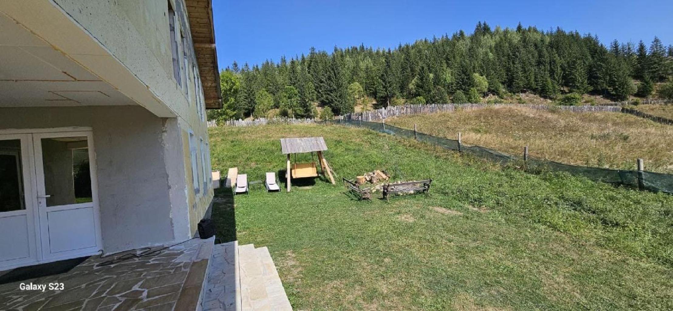 Casa de vacanta Inoke view 5