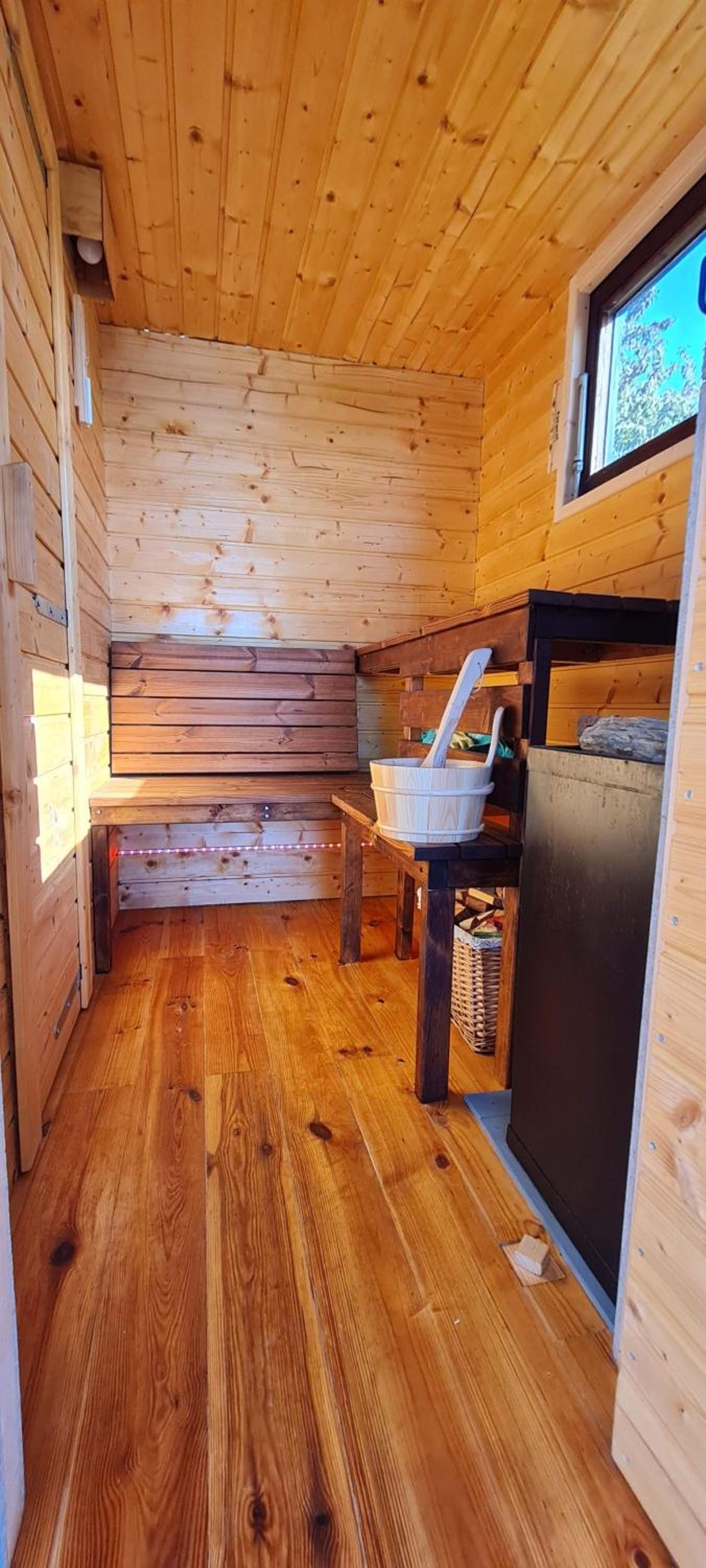 Tiny House Pod Třešní
