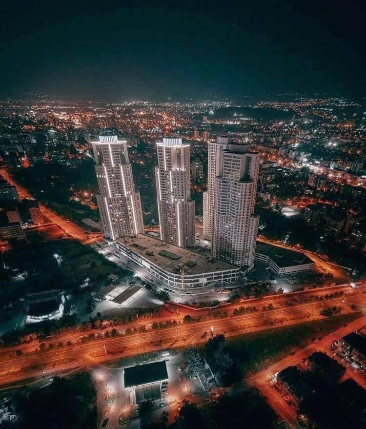 36th Floor Apartment - Skyline Corner 320 Skopje view 2