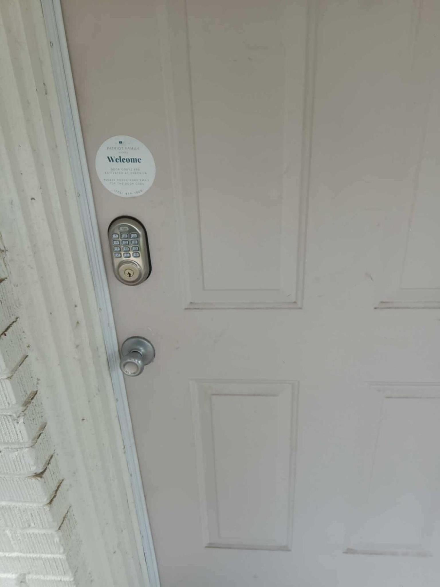 Charming 1BR Townhome mins to Downtown