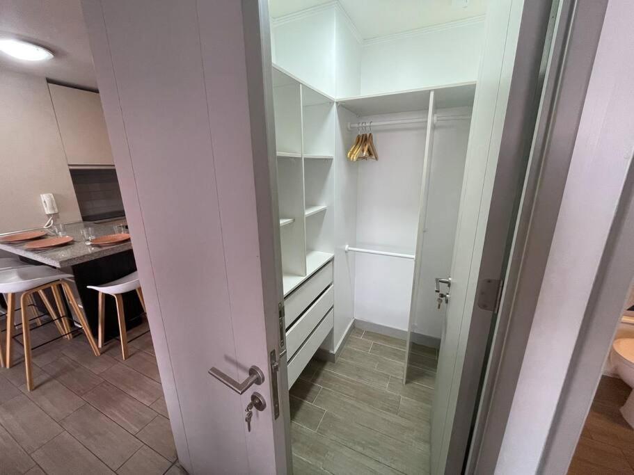 Departamento Renovado Cercano a Parque O'Higgins