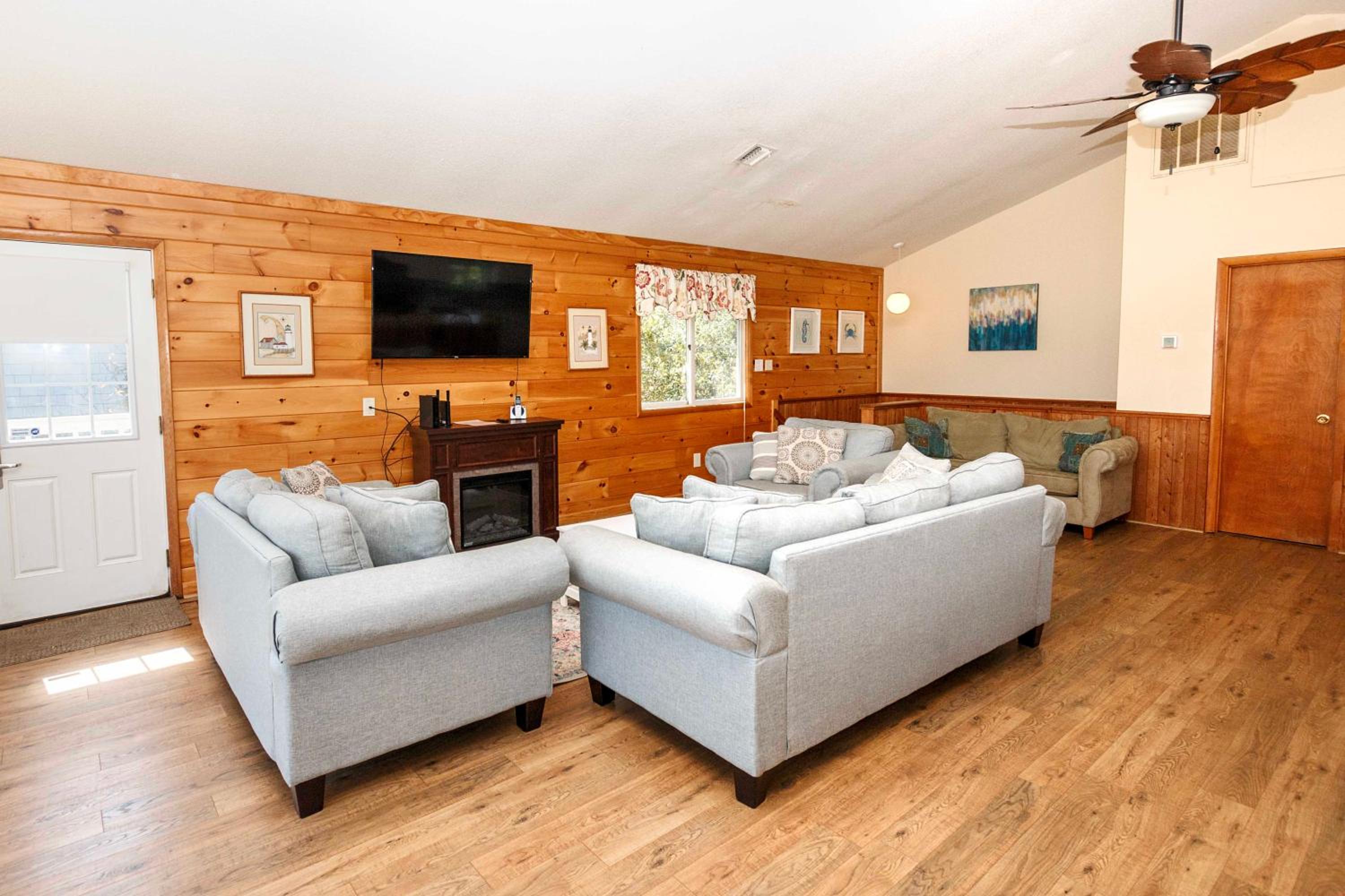 Oceanside, Private Pool, Hot Tub, OS4N, Kaerolla Dawn view 4