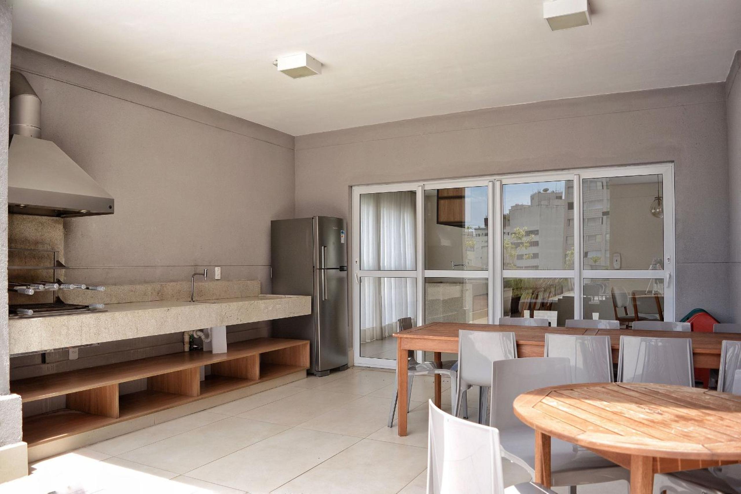 Studio prox Paulista e Hospitais