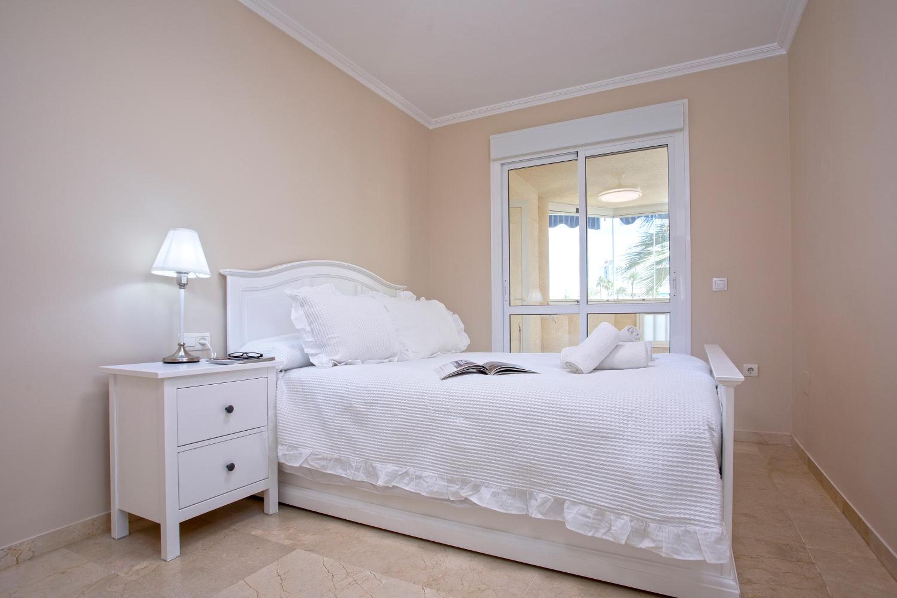 Sunstay Costa Lago Flat III Torremolinos