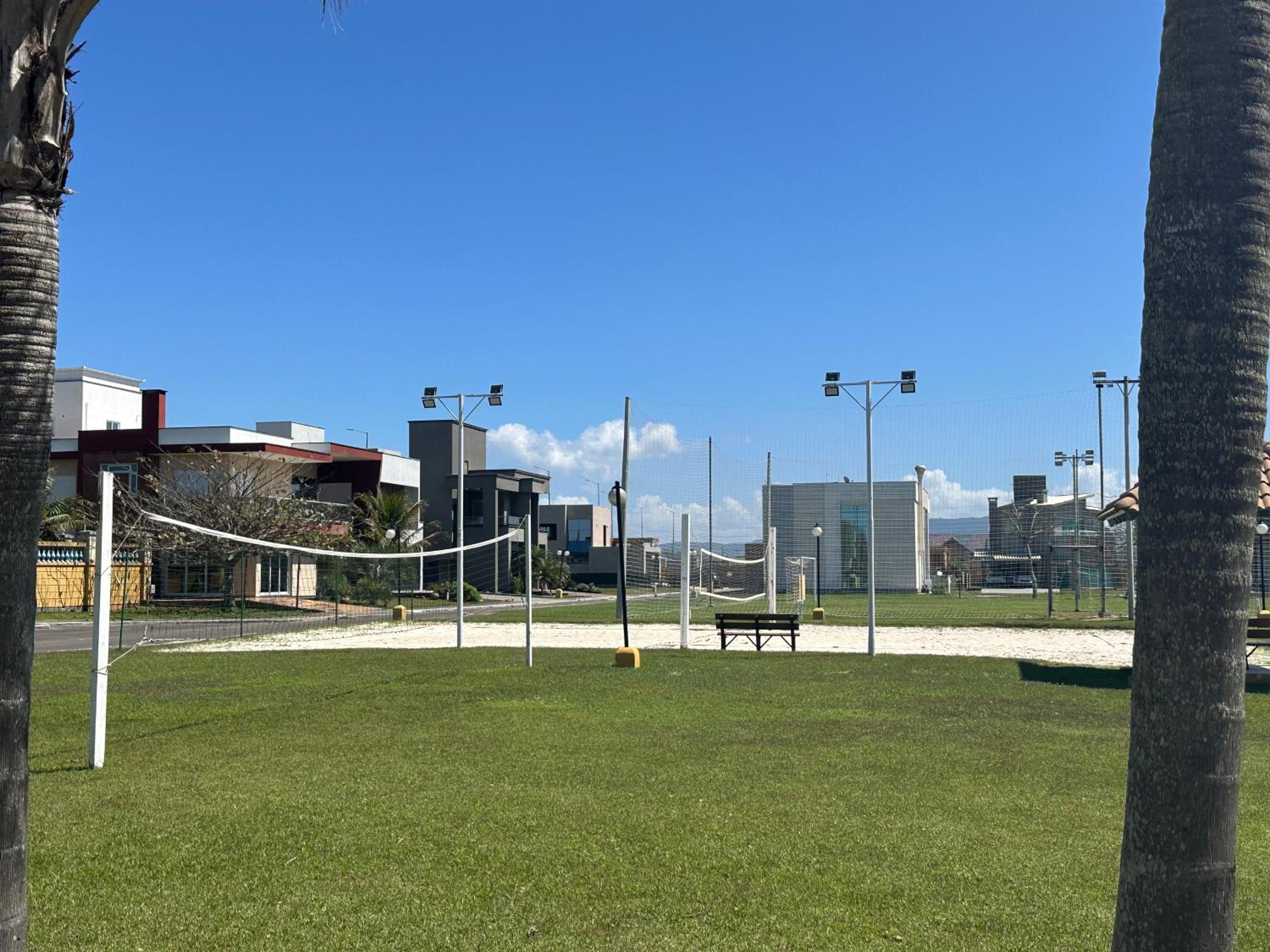 Casa 450m2 Laguna Internacional