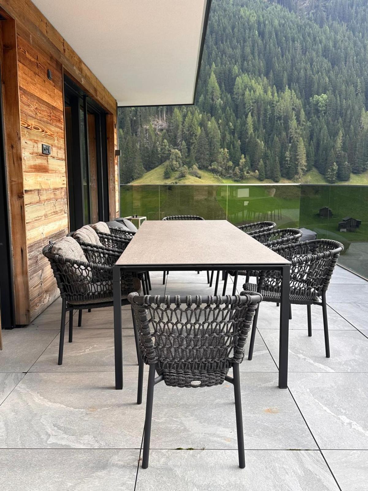 Hollywood Dream Penthouse & Apartments mit privater Sauna nahe Ischgl