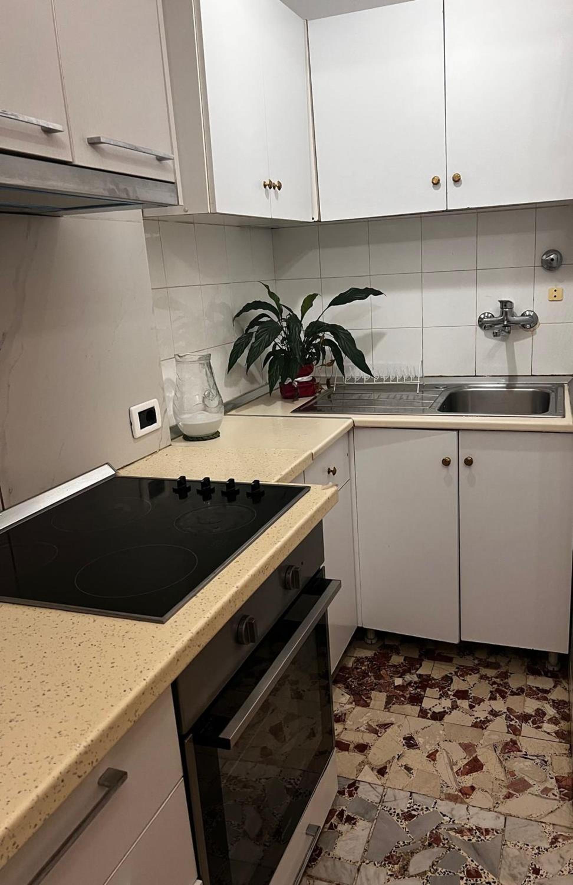 Ela guest house