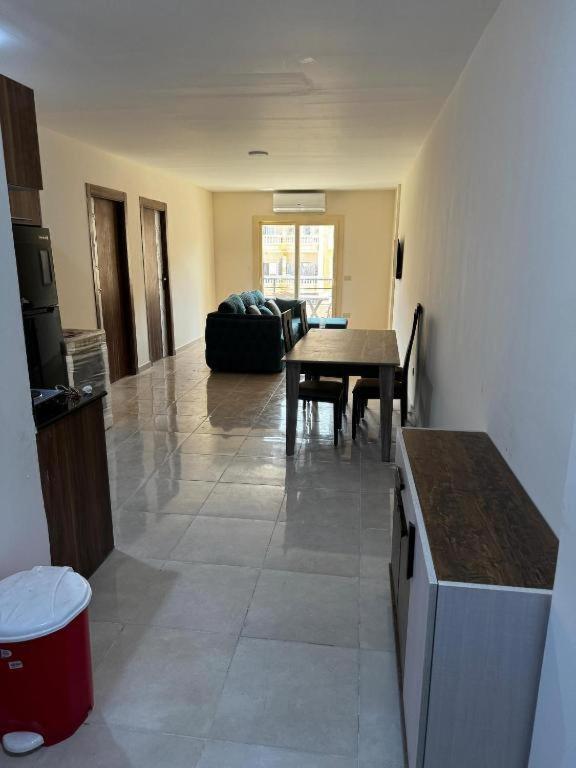 Egypt Traveler Hotel