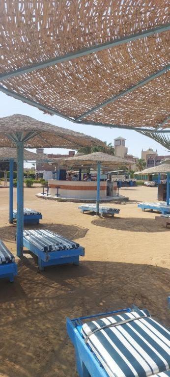 Egypt Traveler Hotel