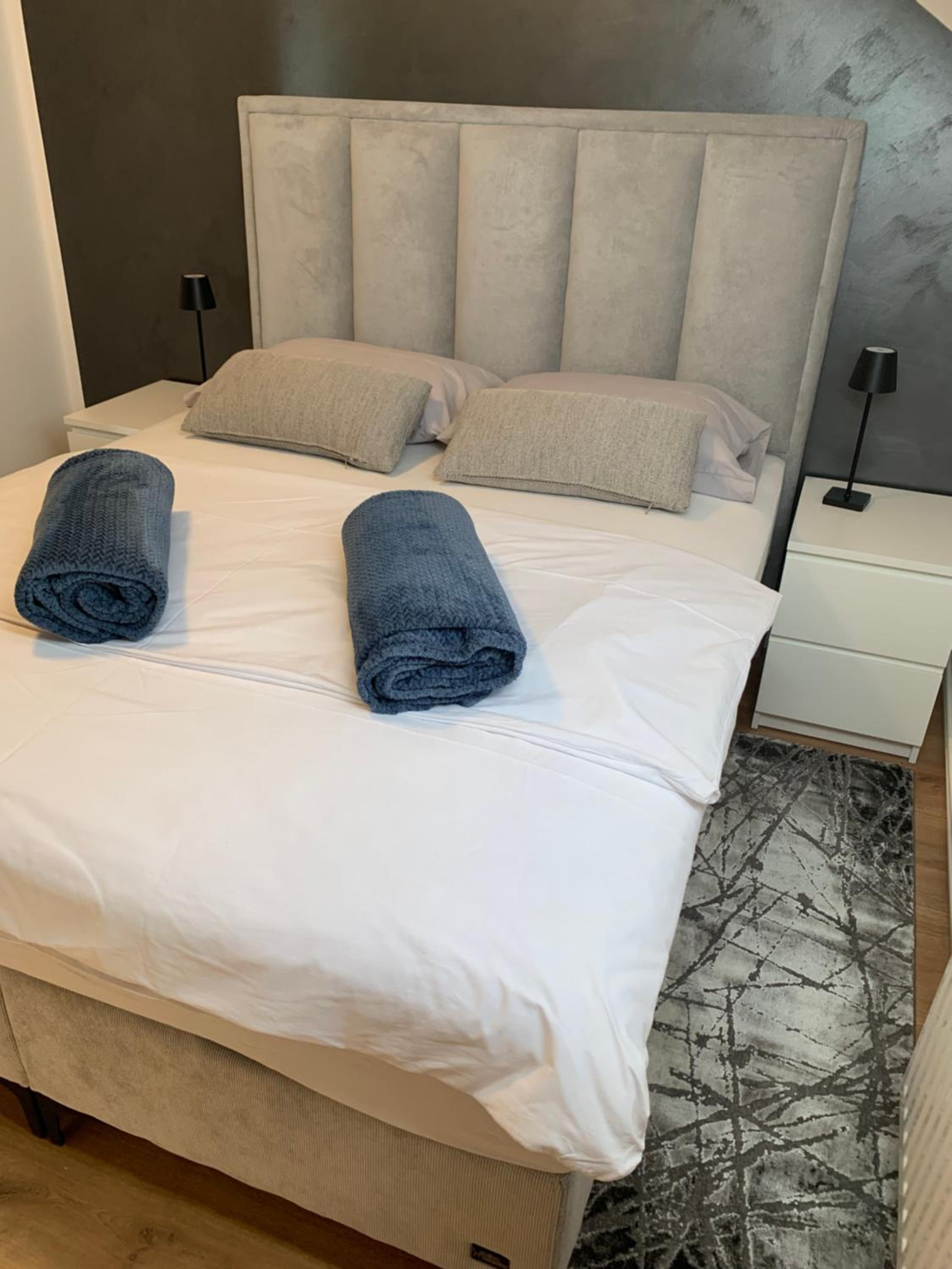 Castello Tre Premium