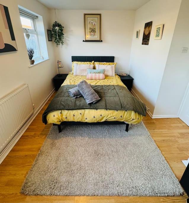 Comfy Stretton Sanctuary Sleeps 4