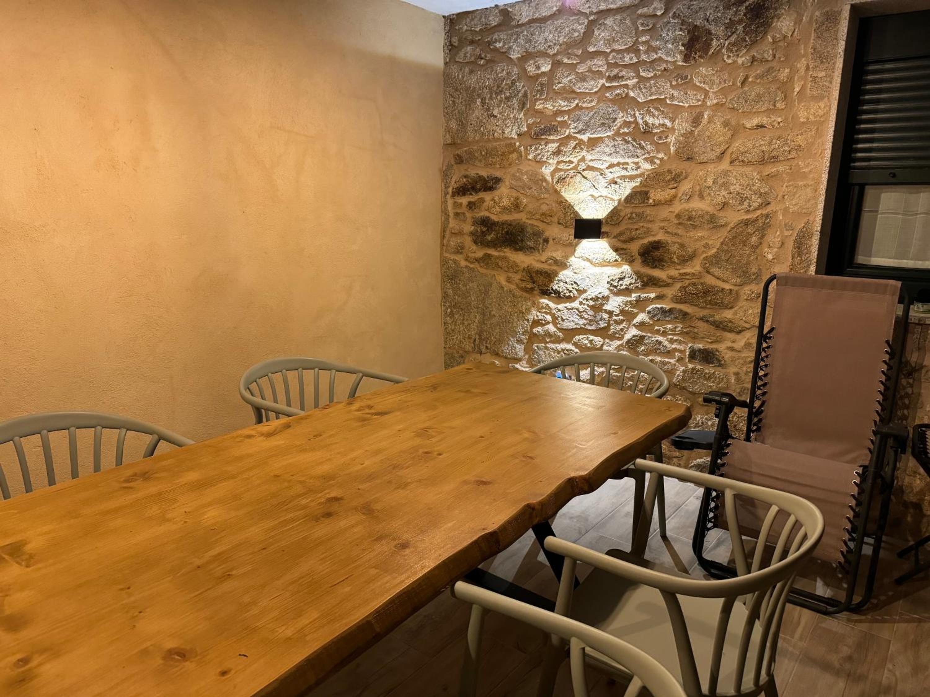 Casa Rural con barbacoa y juegos