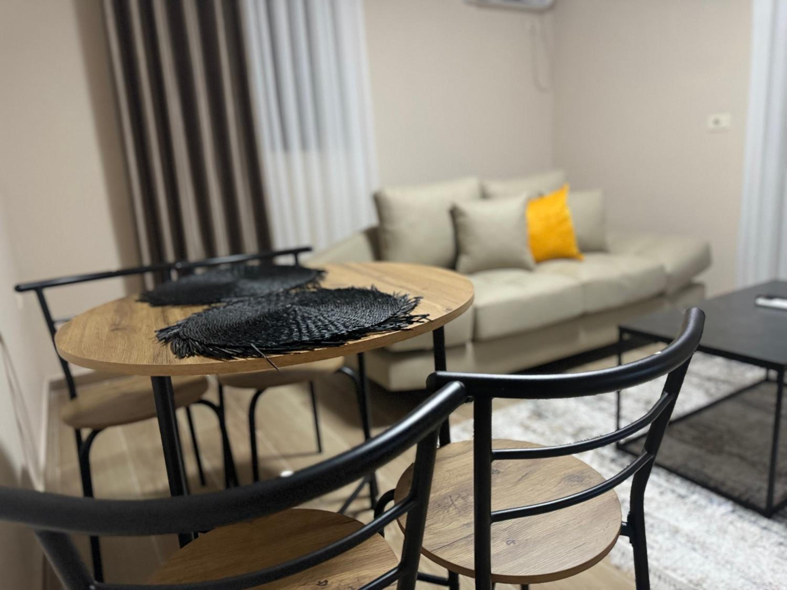 Green Garten Apartment