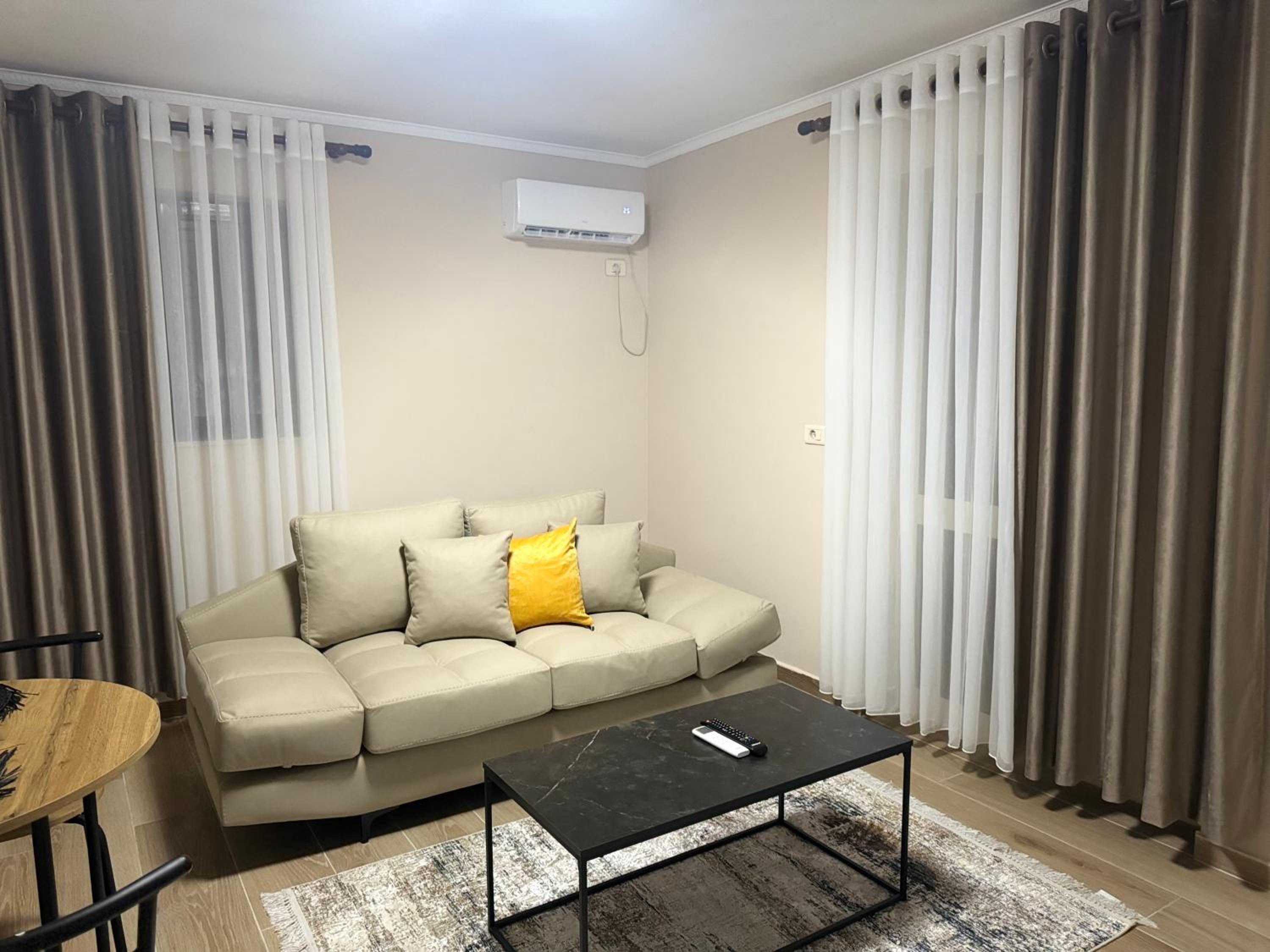 Green Garten Apartment