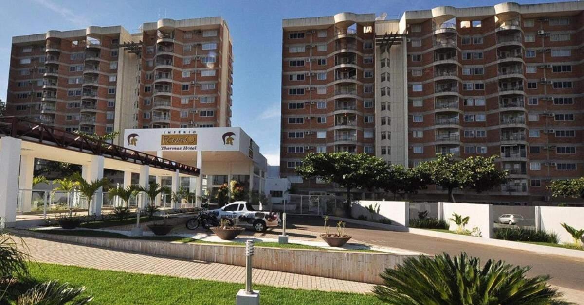 Apartamento Império Romano - 2 QUARTOS, 24HS PISCINA