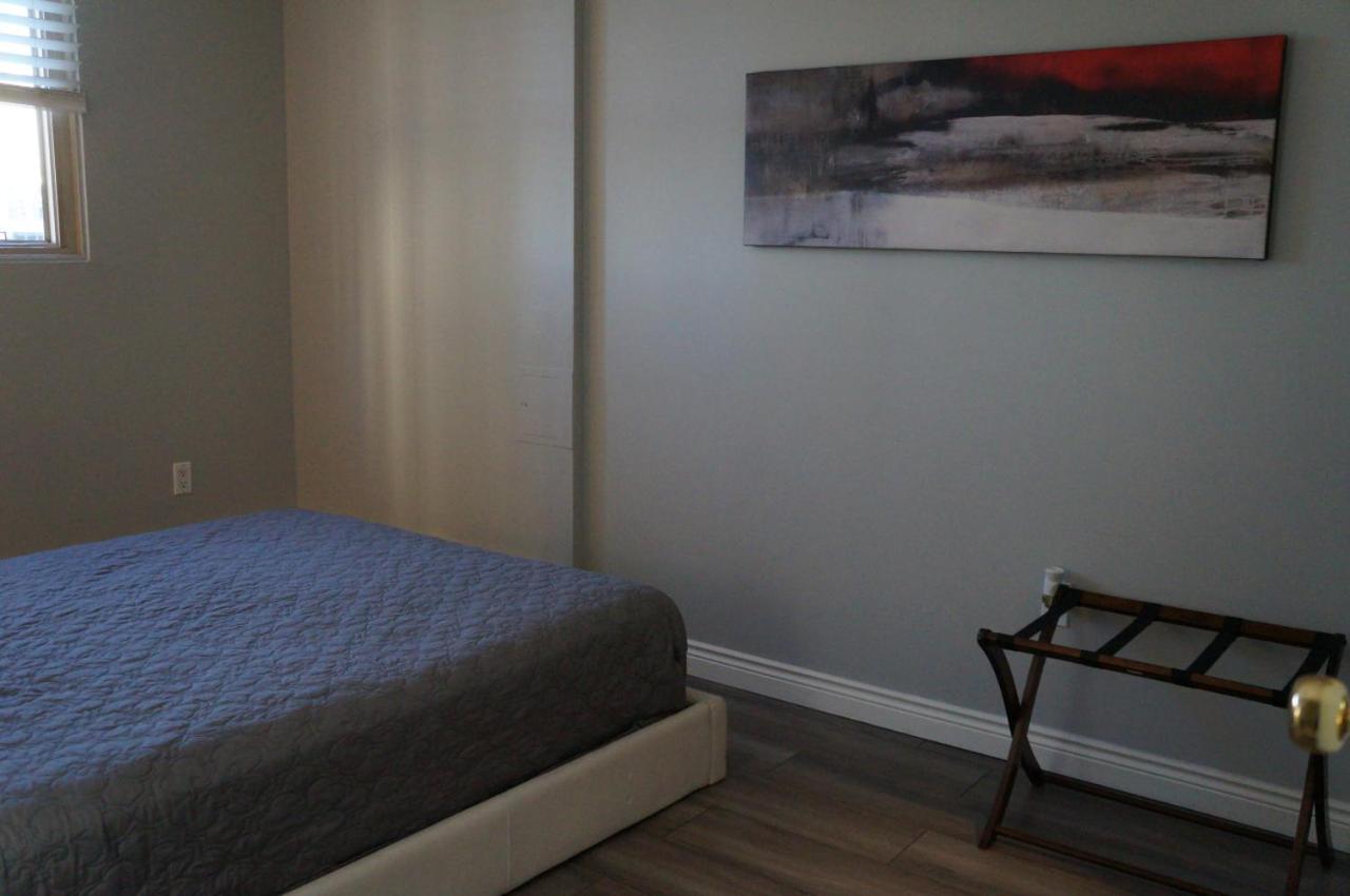 Elegant 2-Bedroom Corporate Housing in Downtown Calgary for Prime Stays