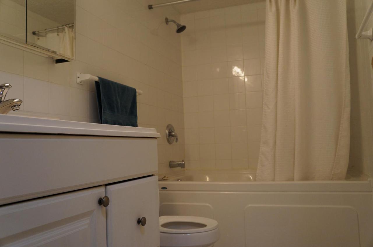 Elegant 2-Bedroom Corporate Housing in Downtown Calgary for Prime Stays