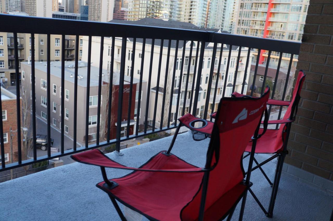 Elegant 2-Bedroom Corporate Housing in Downtown Calgary for Prime Stays