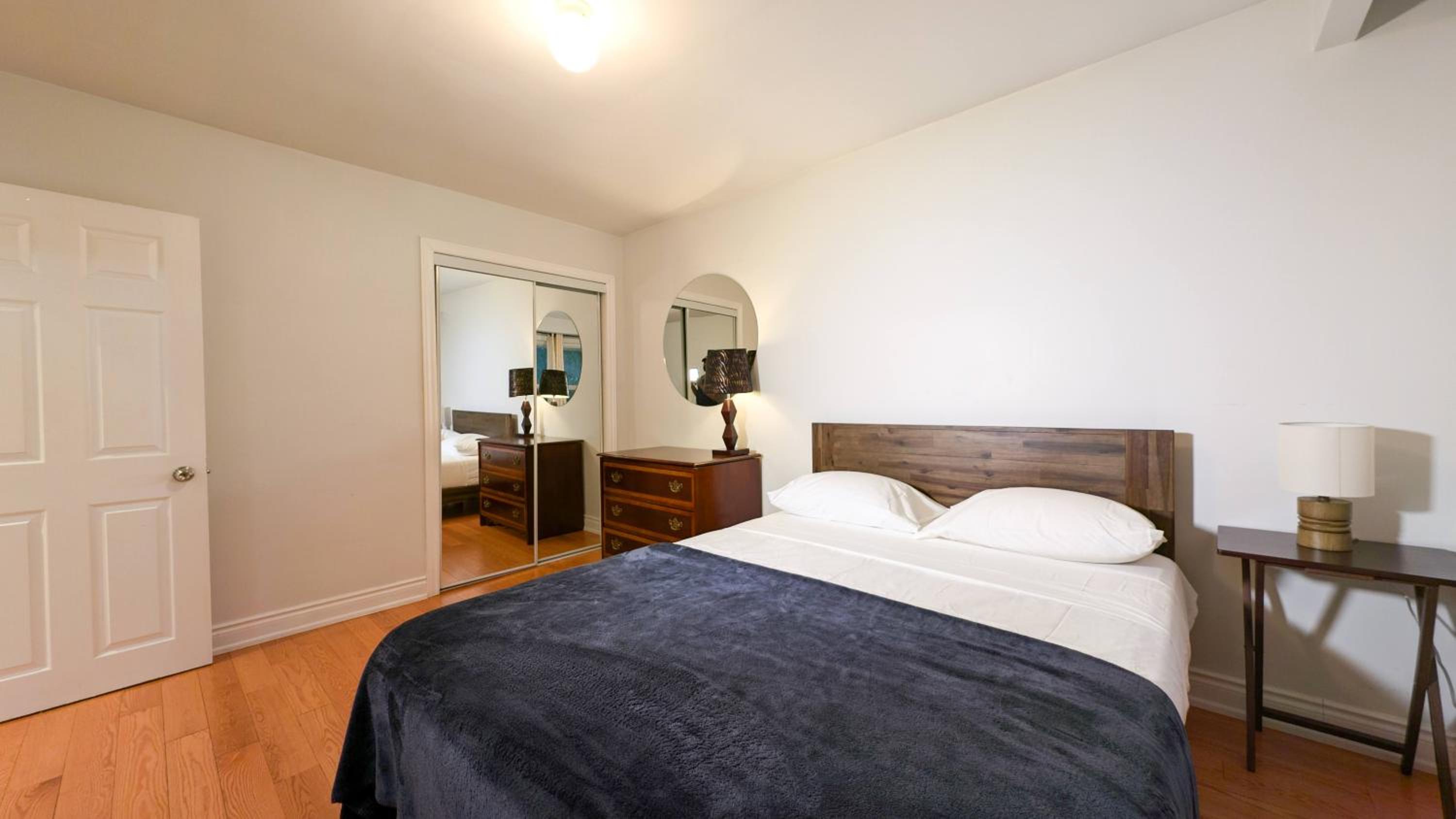 Bright cozy home in Scarborough, Toronto!