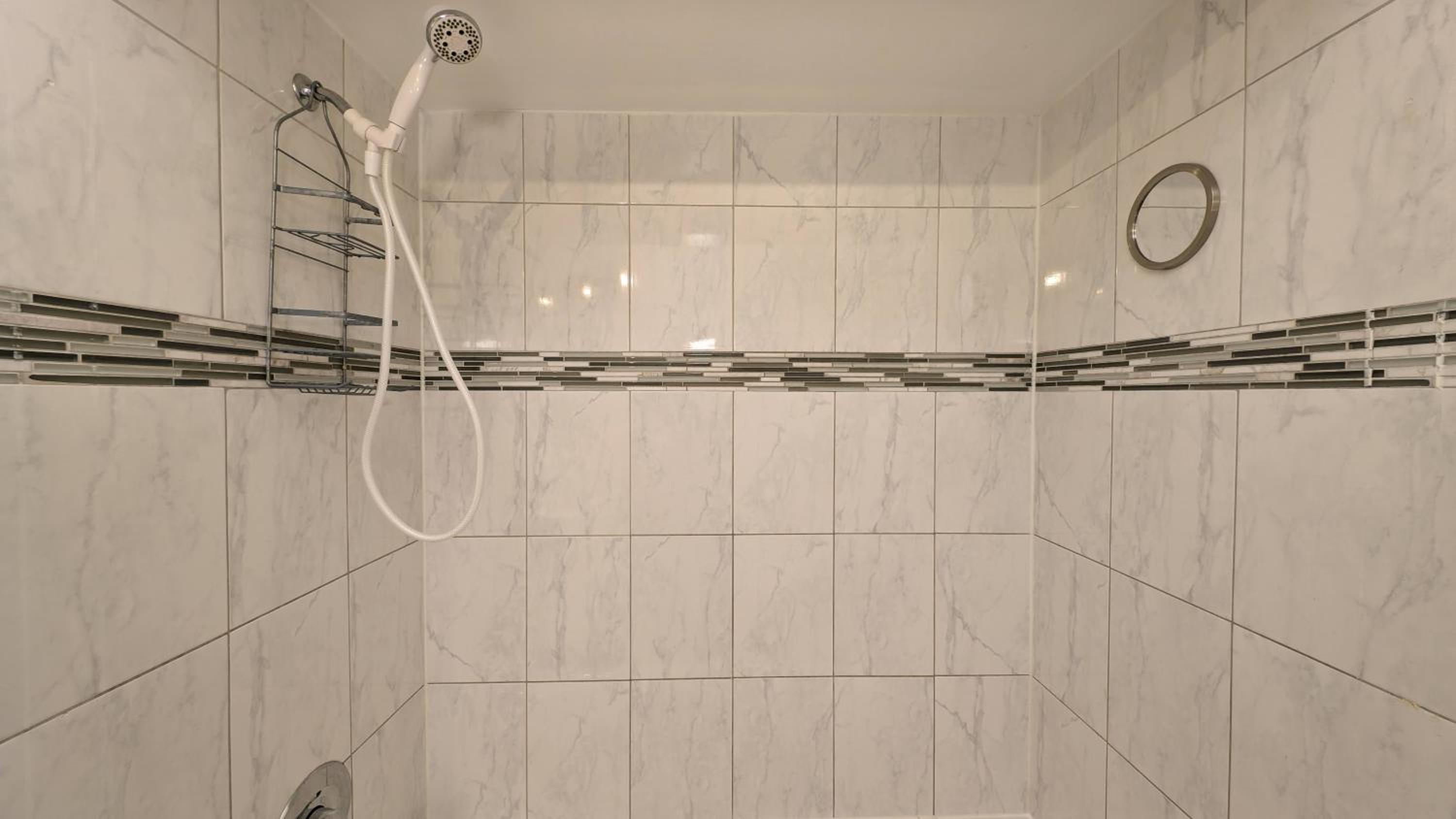 Bright cozy home in Scarborough, Toronto!