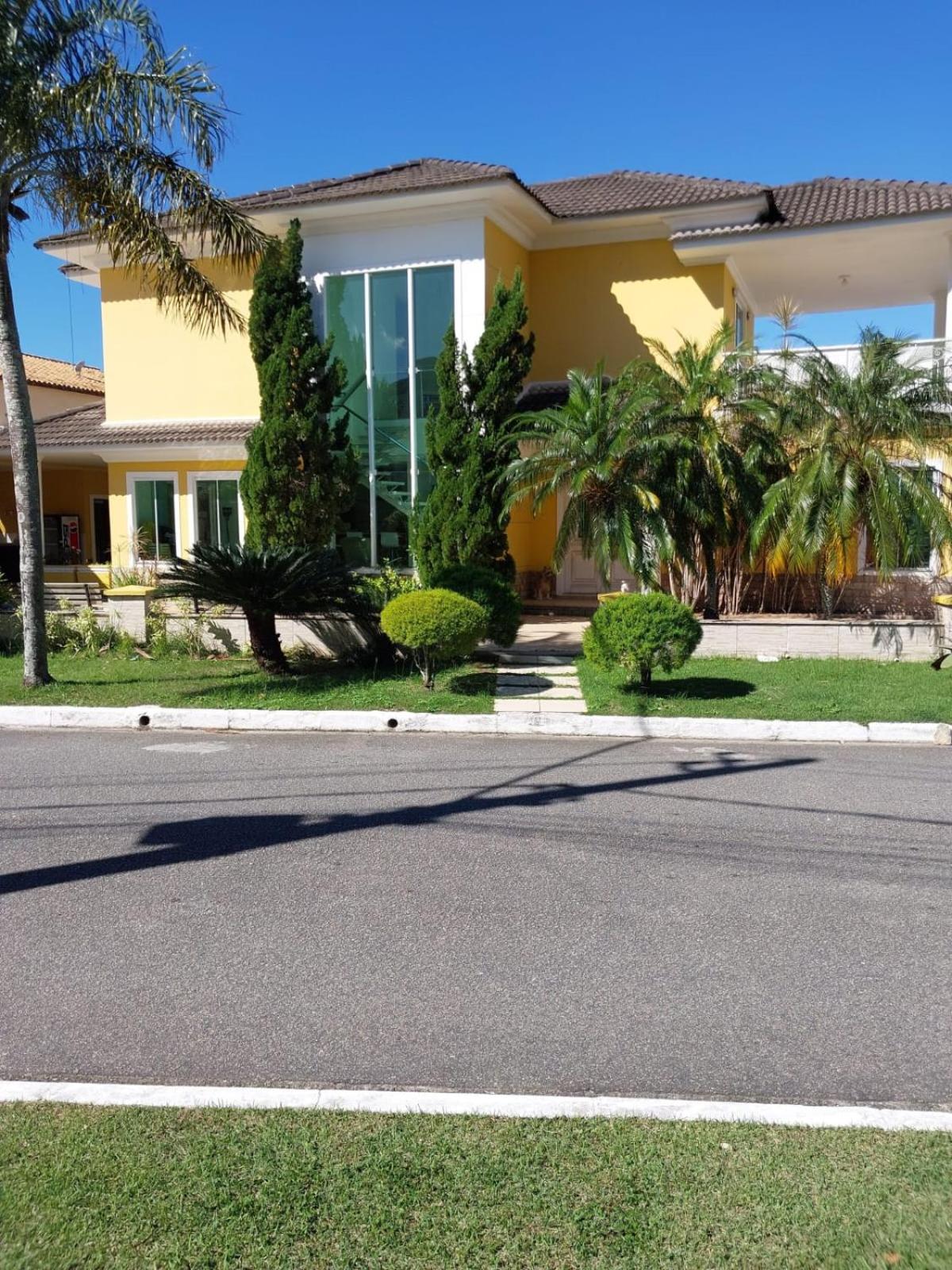 Casa em condomínio com Praia Reservada