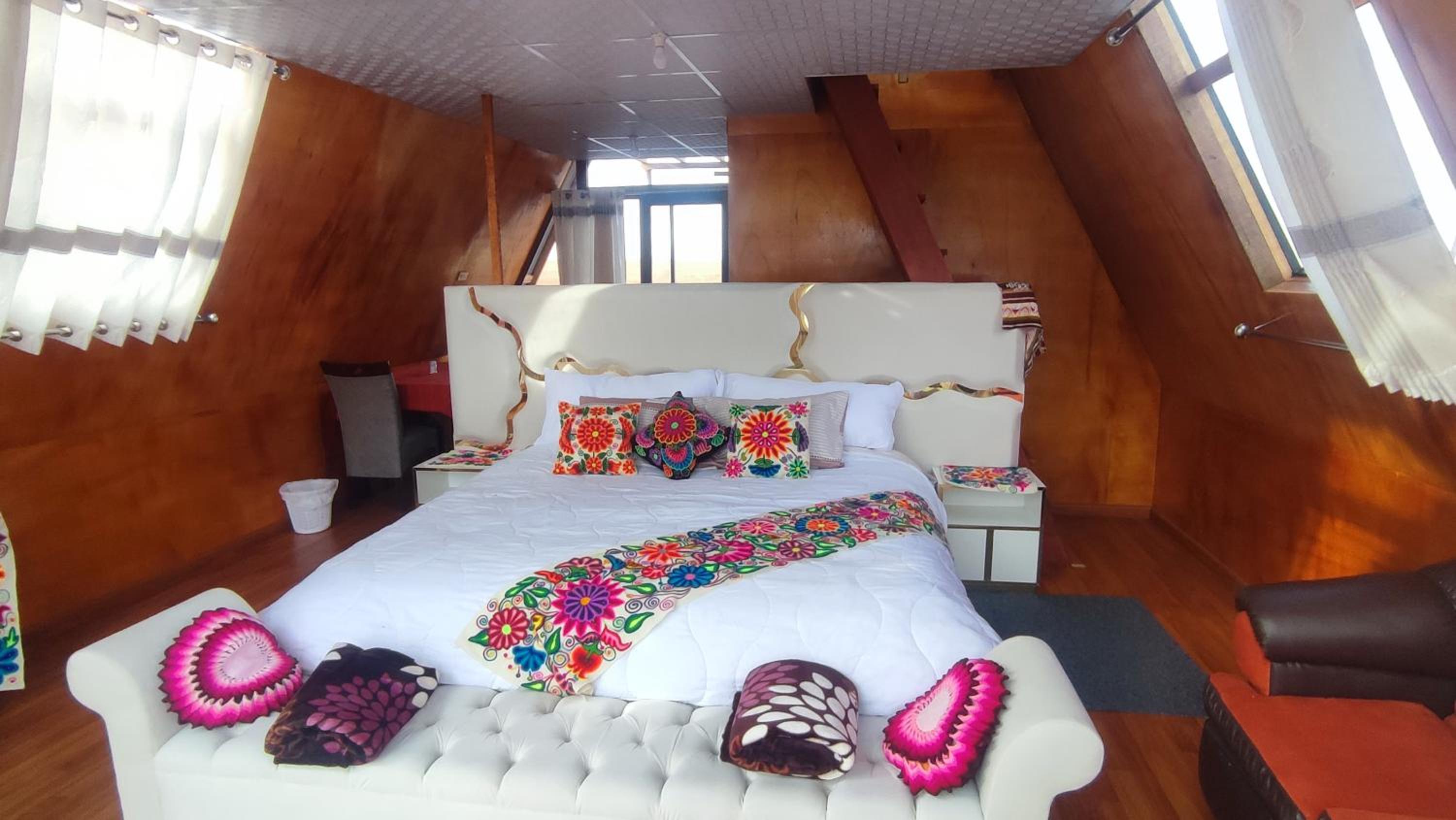 Titicaca Alpina HARMONY lodge