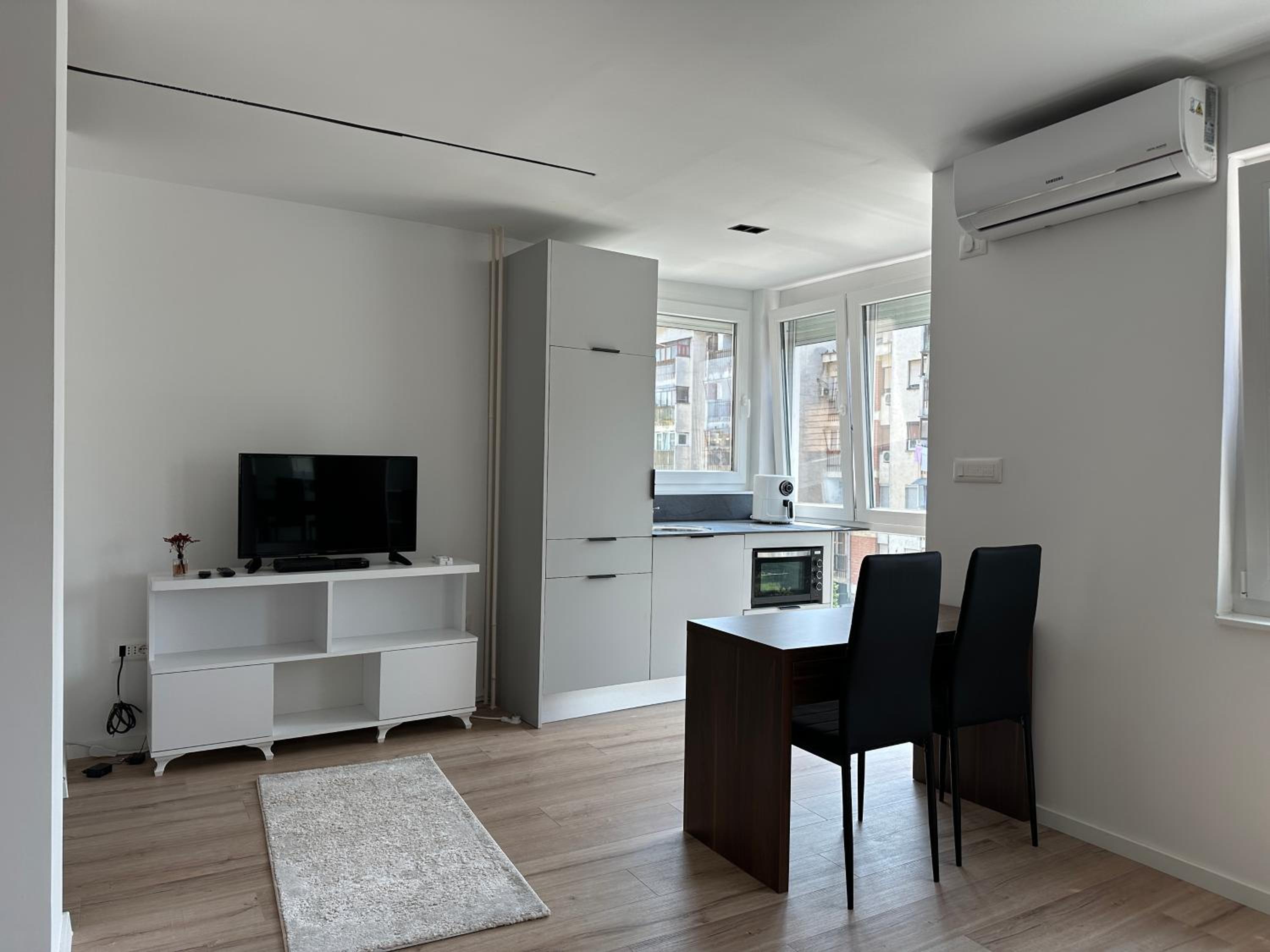 Studio Y, photo 6