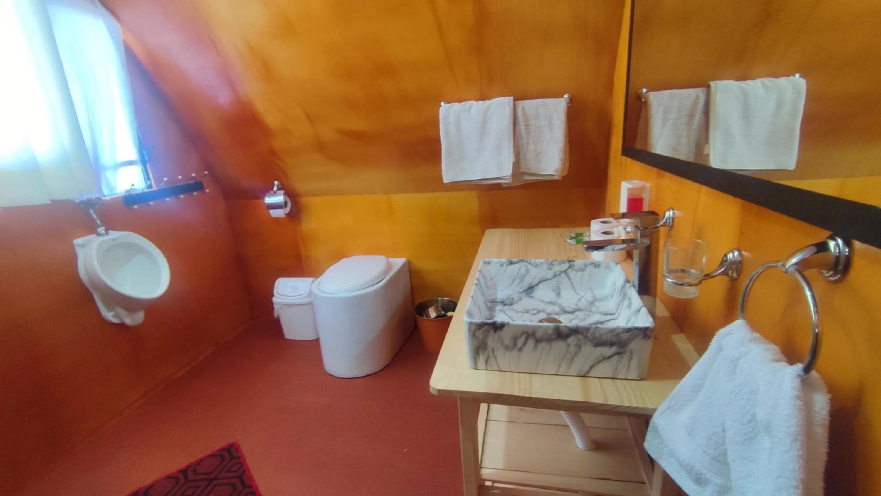 Titicaca Alpina HARMONY lodge