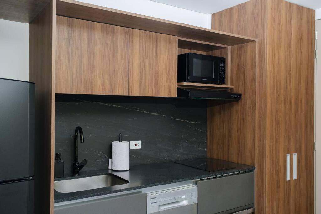 Nuevo y moderno apto en Virrey