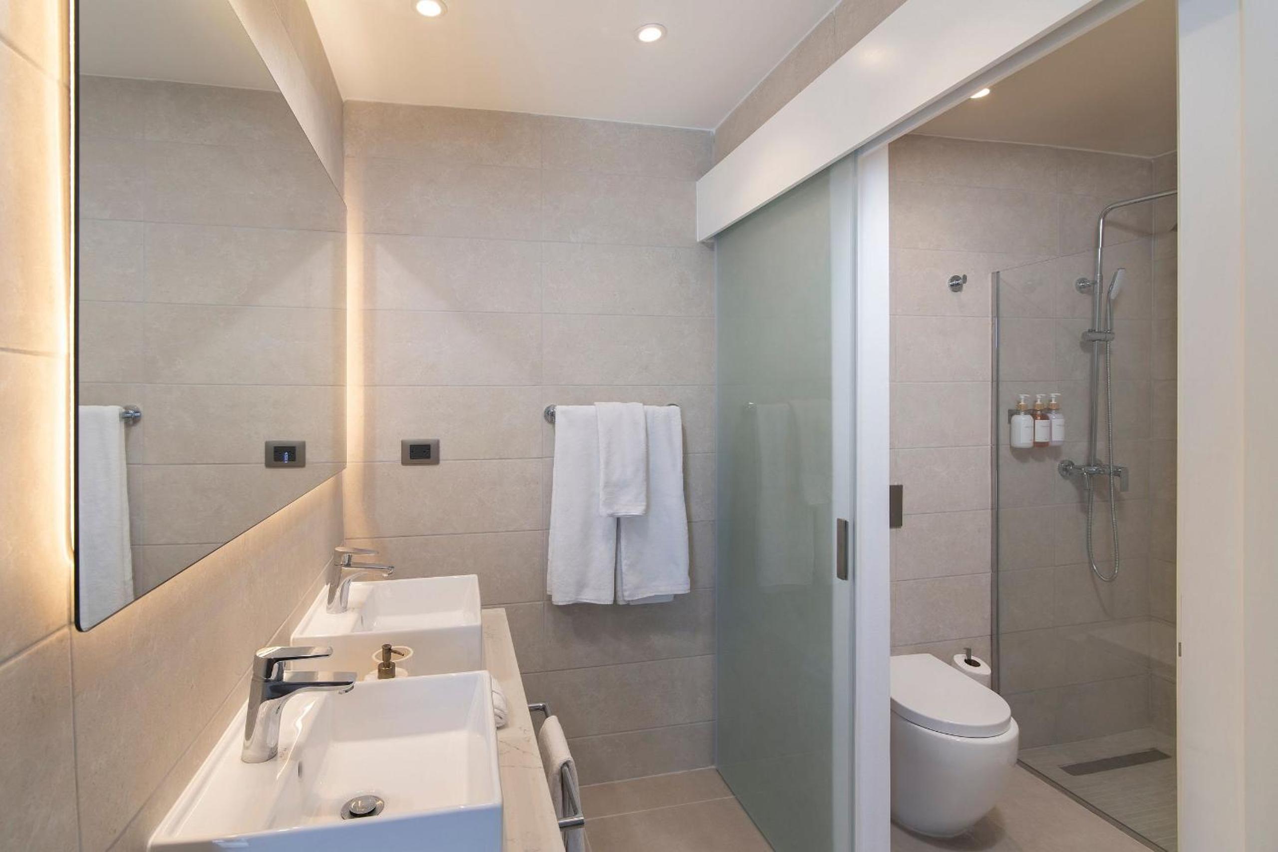 Lujoso, Comodo Penthouse Cerca Playa y Restaurants