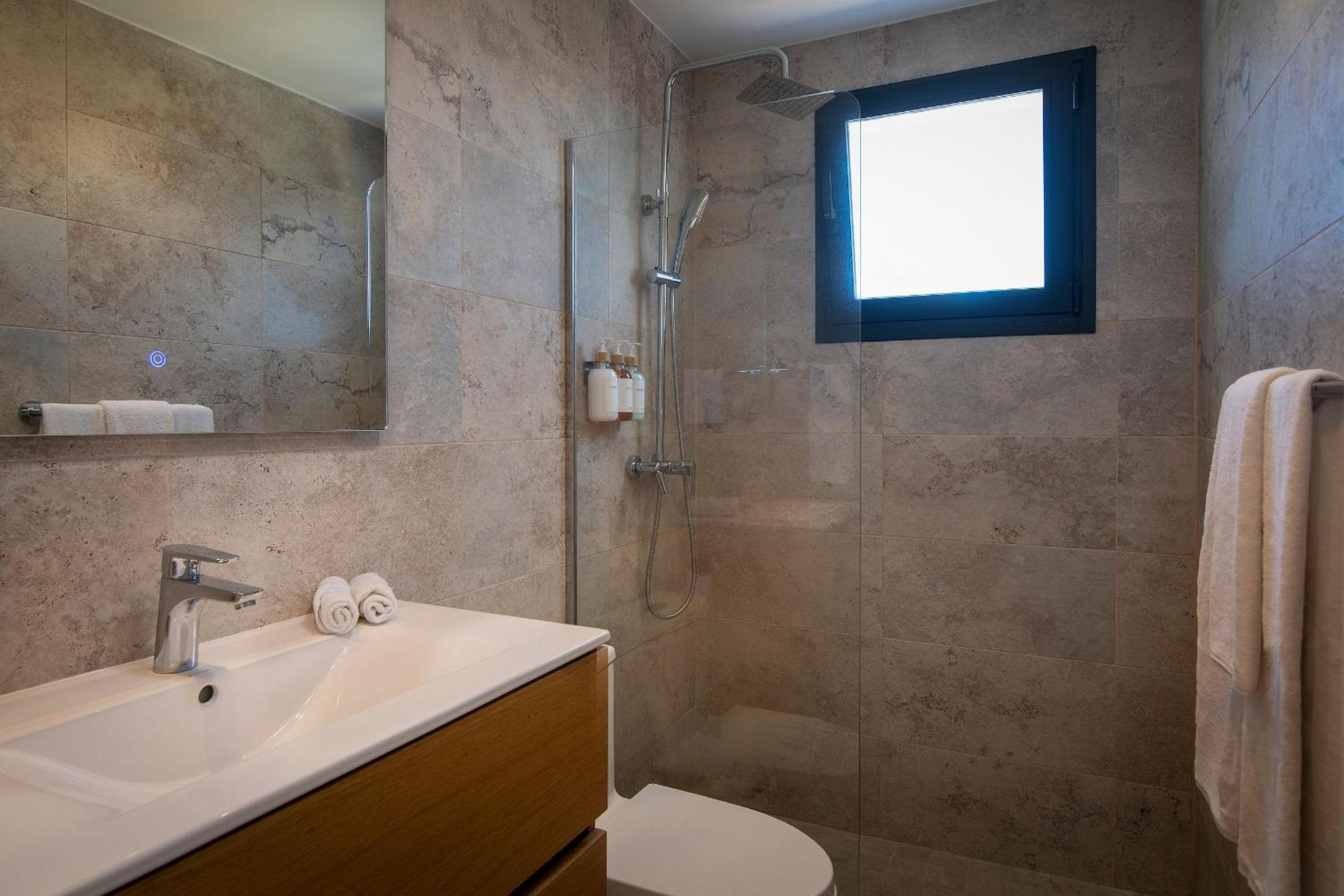 Lujoso, Comodo Penthouse Cerca Playa y Restaurants
